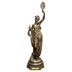 Escultura de bronce de mujer "La Verite" (La Verdad) de Carrier Belleuse