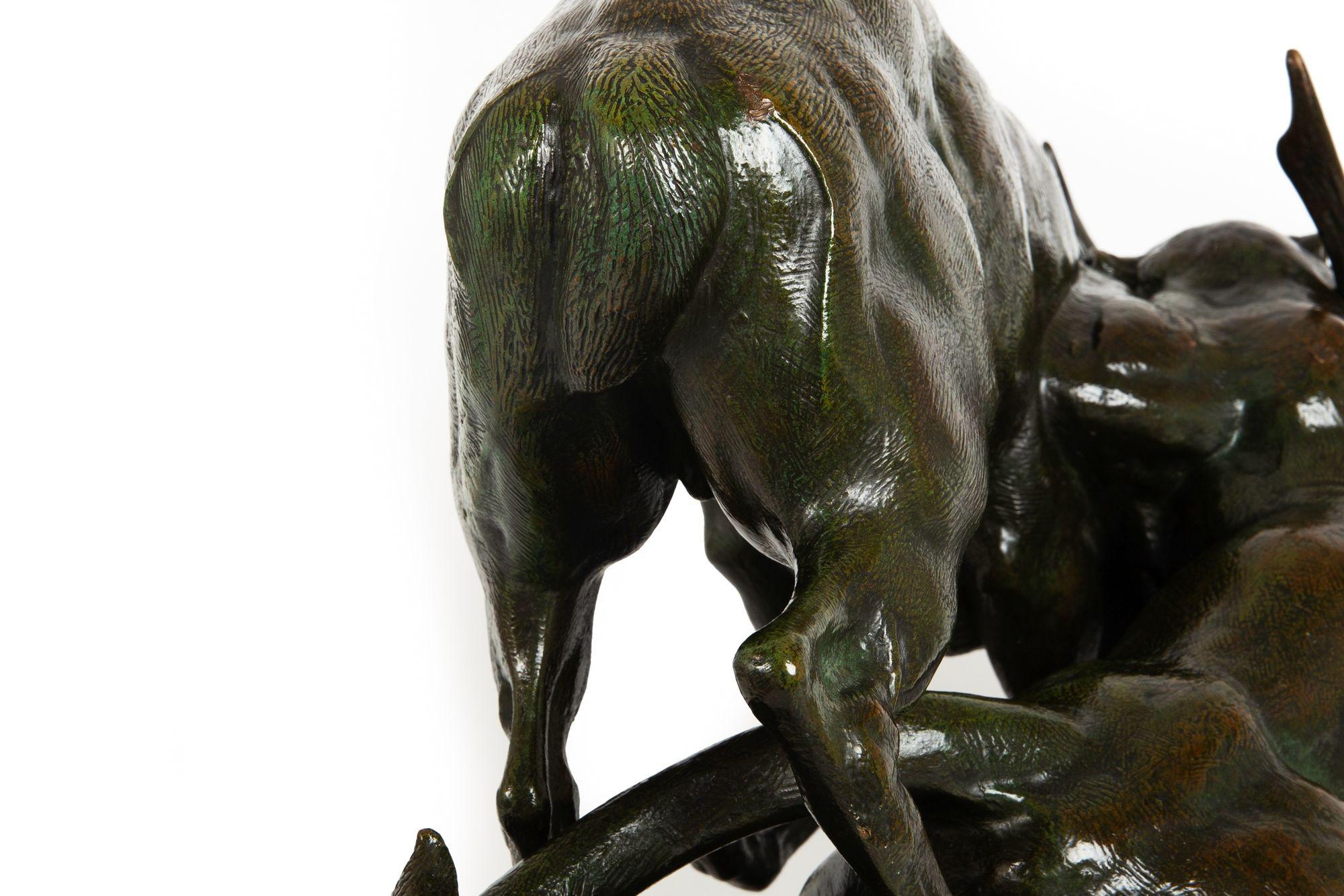 Escultura de bronce 