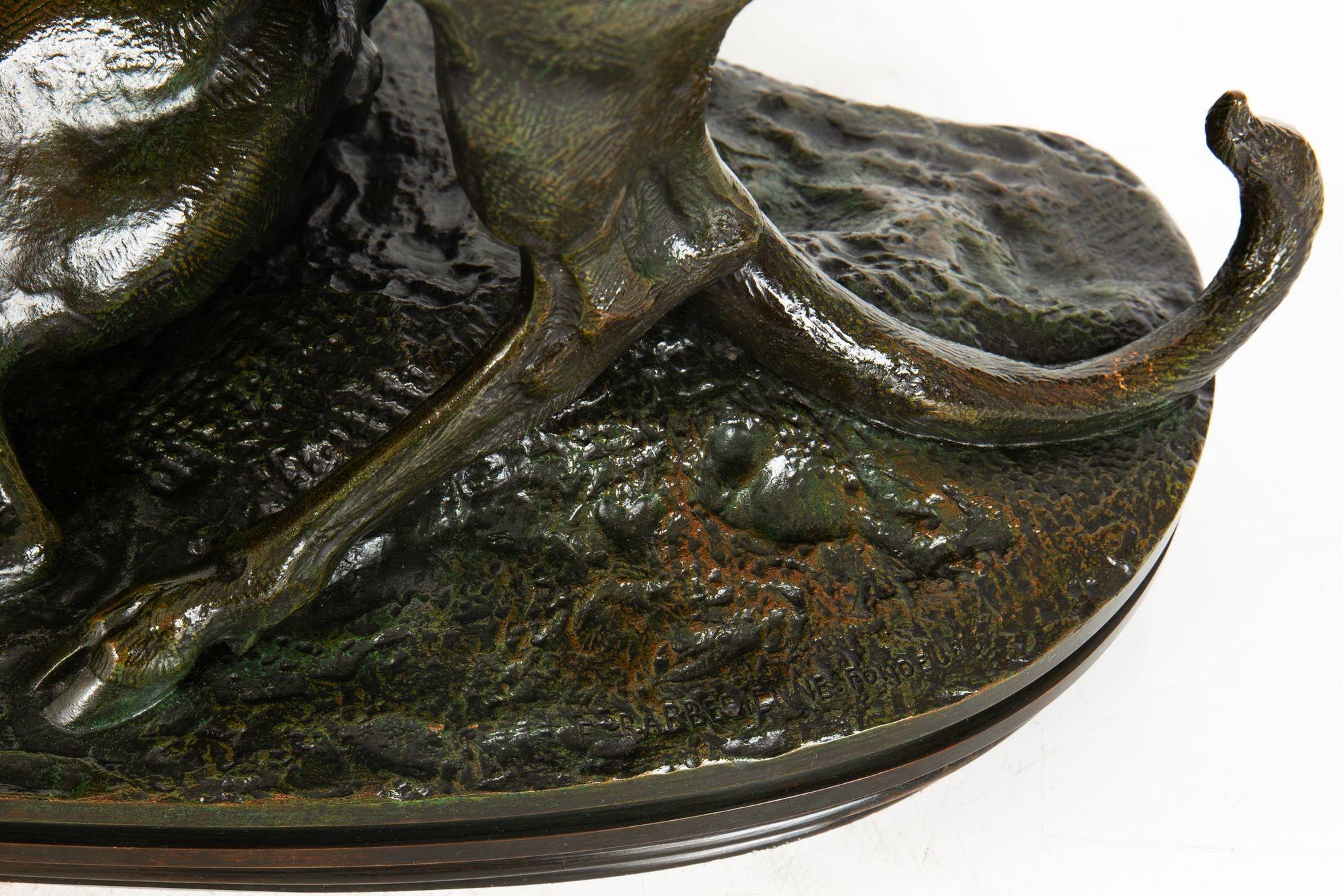 Escultura de bronce 