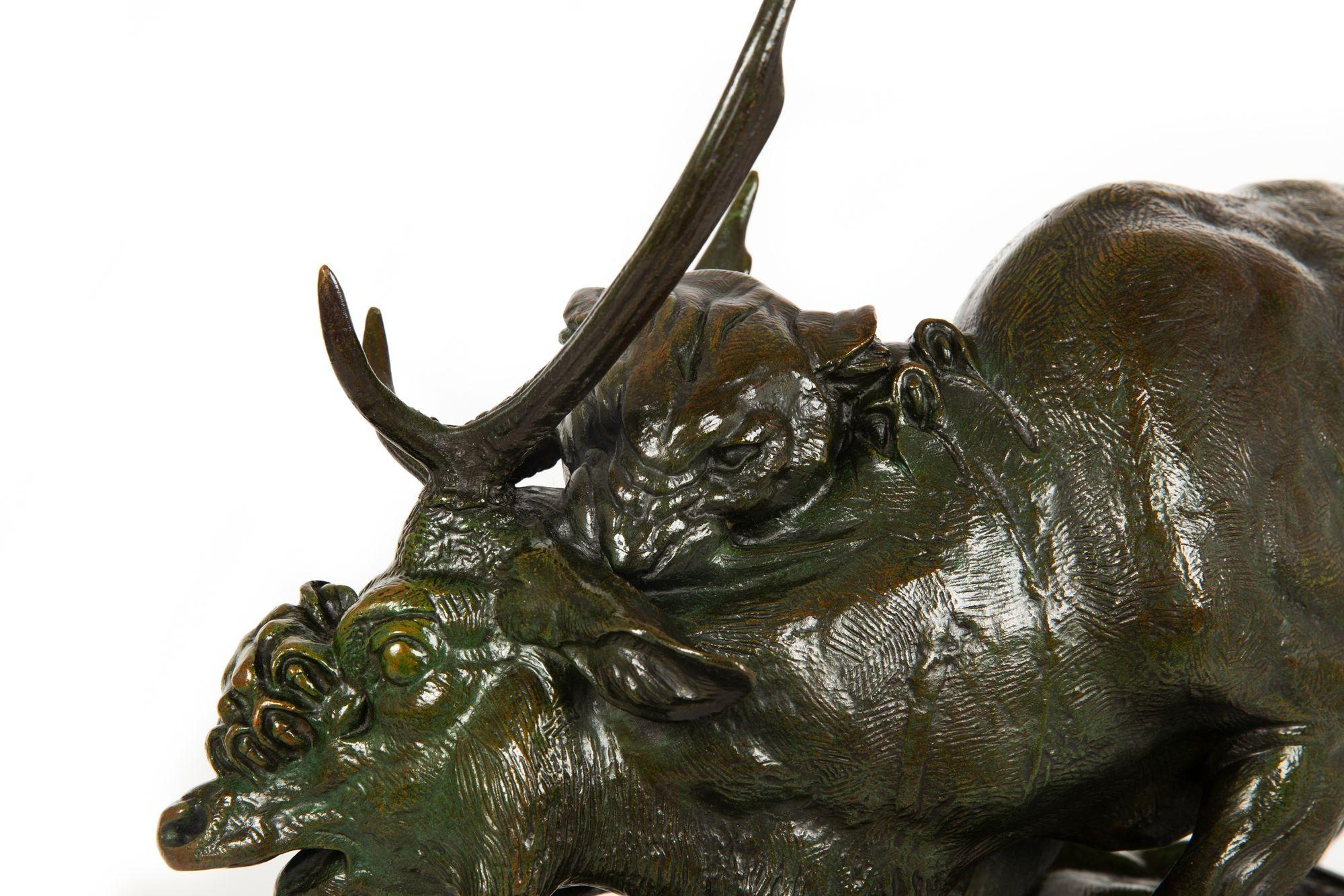 Escultura de bronce 