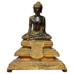 Sculpture en bronze Rattanakosin Thai représentant un Bouddha:: 18ème siècle