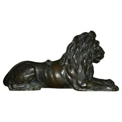 Bronzeskulptur, die einen Löwen darstellt, wahrscheinlich 19. Jahrhundert, der Sockel fehlt
