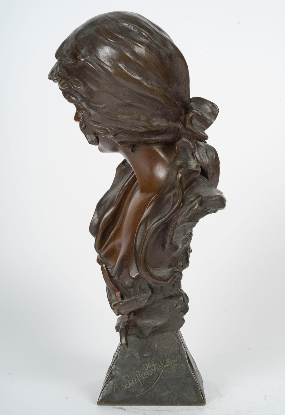 Bronze Sculpture Representing Salammbo by A.Sefebire, early 20th Century. For Sale 1