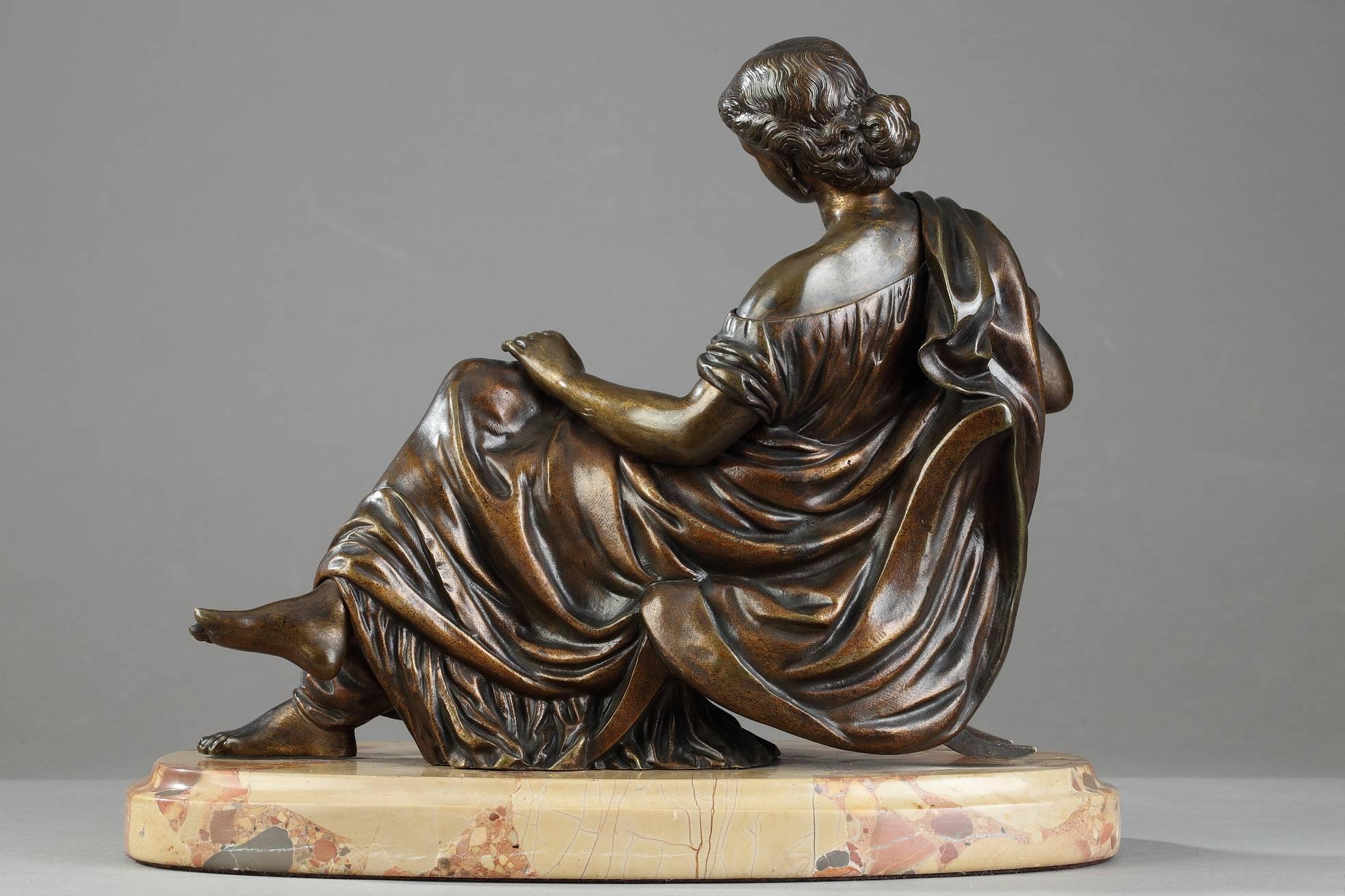 Sculpture en bronze Femme assise de Moreau:: d'après James Pradier Bon état à Paris, FR
