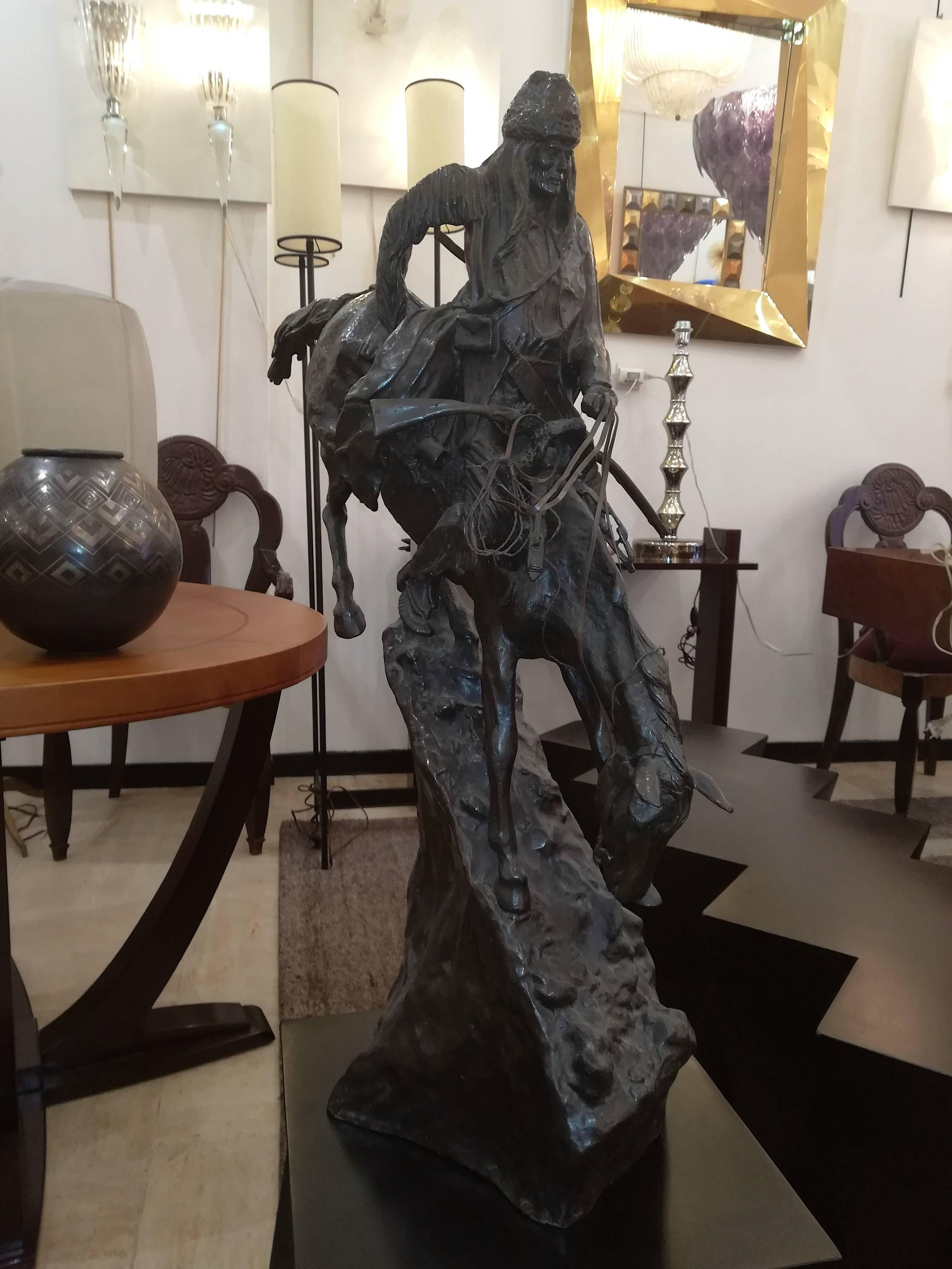 A large and heavy bronze sculpture signed on the base Frederic Remington, no other mark. This is an old cast probably mid-20th century.
 