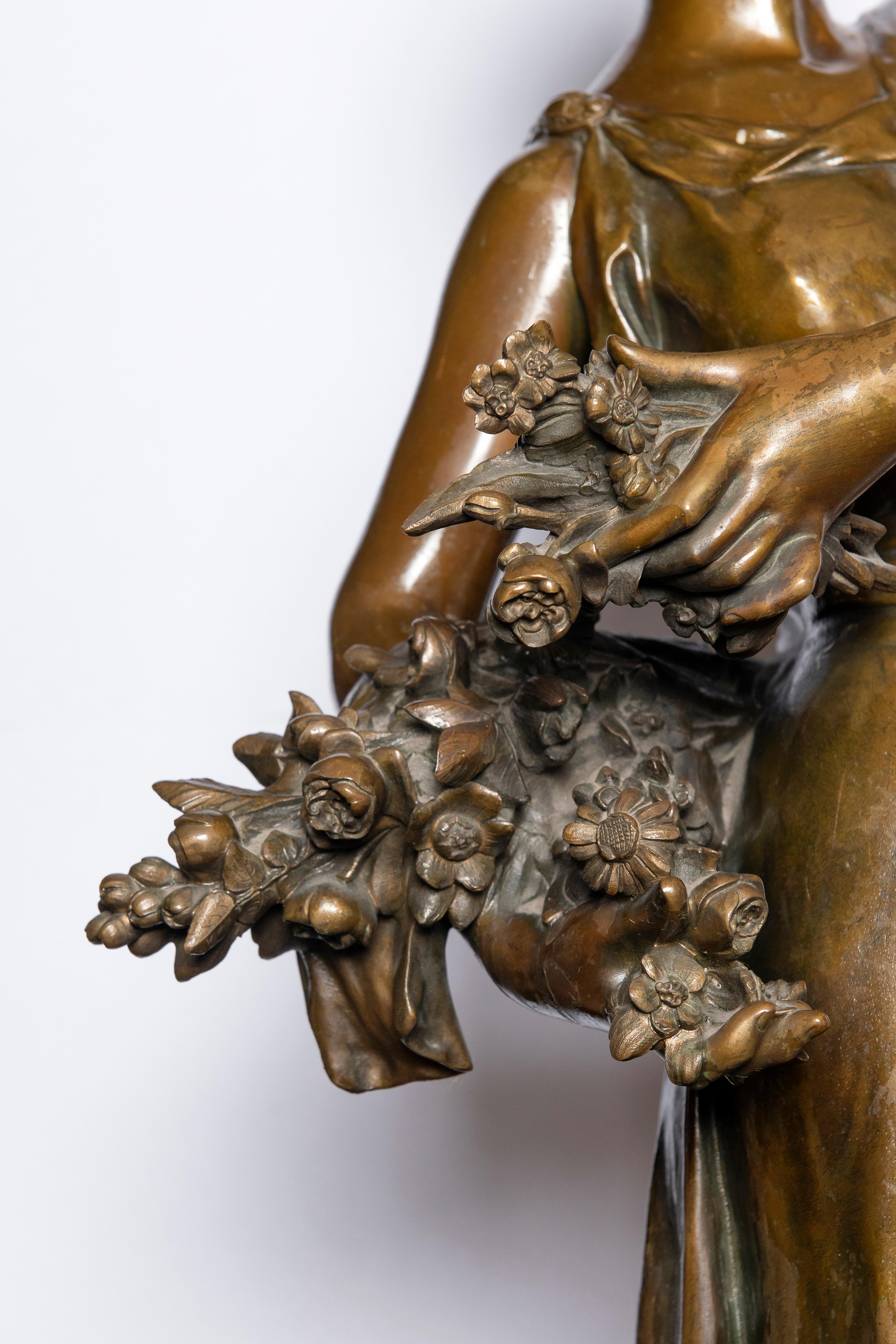 Art Nouveau Bronze Sculpture Signed H. Gauquie, France, Late 19th Century For Sale