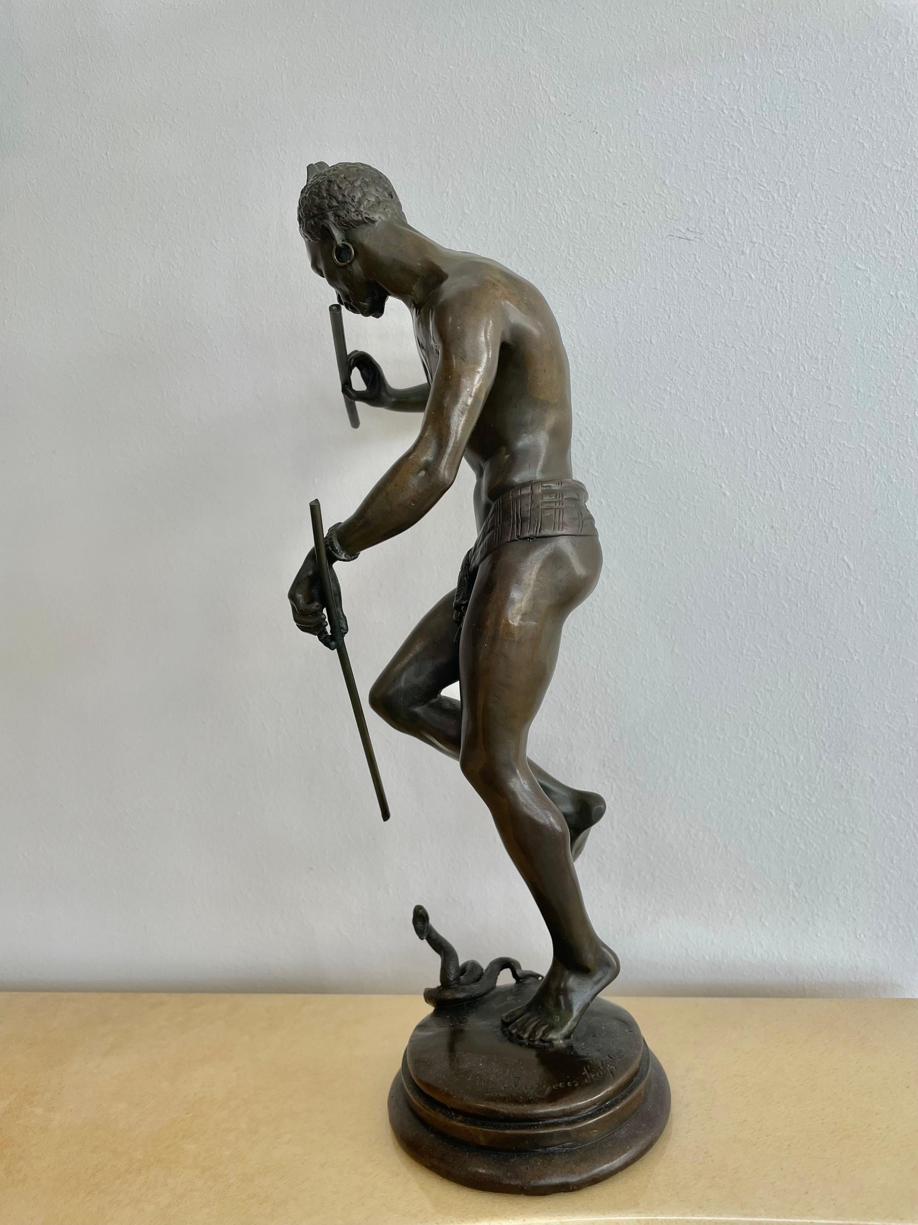 Bronze Sculpture en bronze « Le charmeur de serpent » de Charles Arthur Bourgeois en vente