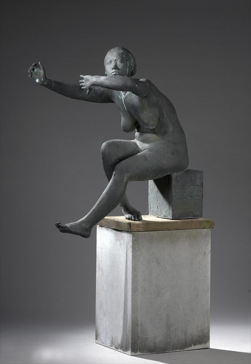 Patinated bronze sculpture, signed on the wood base, dated 69 and numerated 1/6.
Similar model reproduced in Nat Neujean(1923-2018), Atelier Vokaer, Bruxelles, 1986, p. 75, 76 et 77.

No doubt the Nat Neujean sculptures were made in the studio.