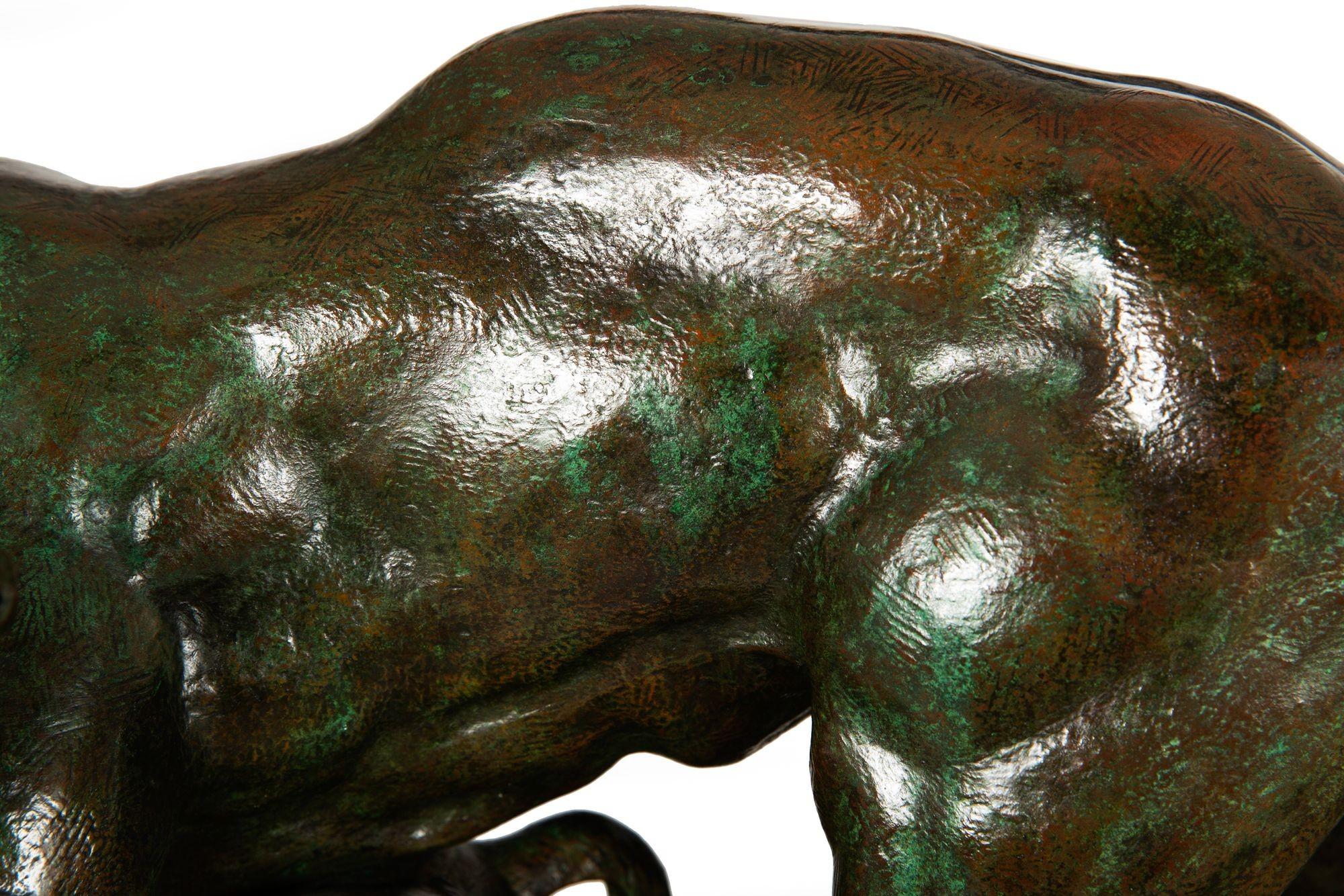 Bronze Sculpture “Tiger Surprising an Antelope” by Antoine-Louis Barye in vendita 2