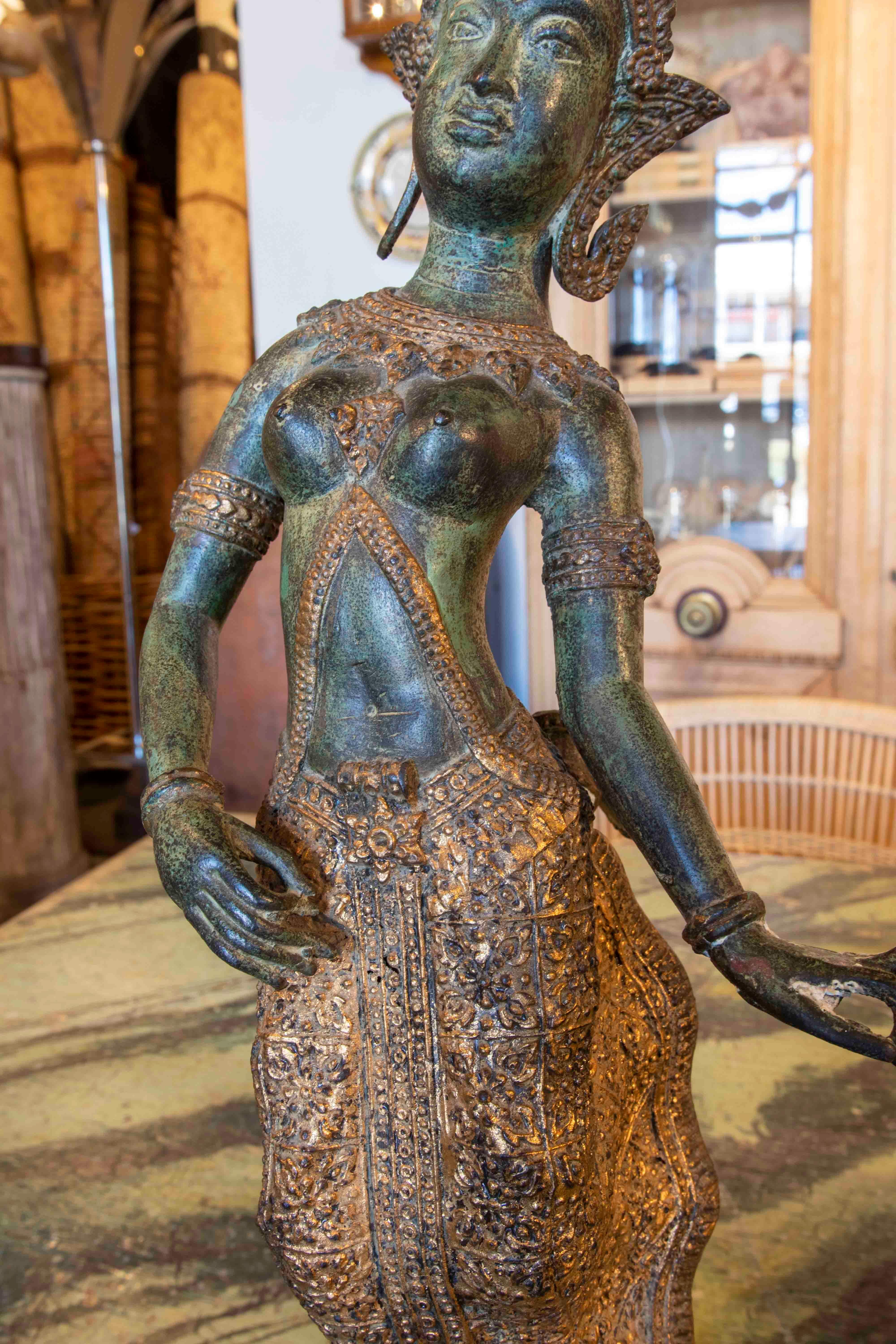 Bronze Sculpture with a Wooden Pedestal of a Dancing Thai Woman For Sale 6