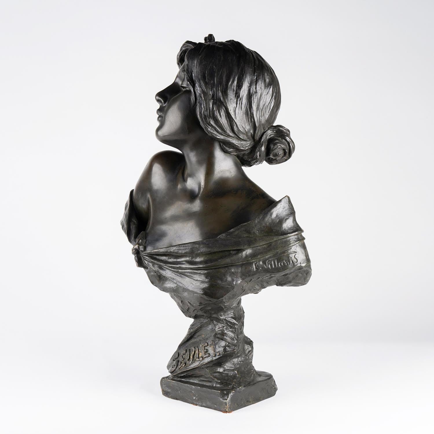 Bronzeskulptur mit brauner Patina, Büste von Emmanuel Villanis, Anfang 20. Jahrhundert, Jugendstil.

Bronzebüste mit brauner Patina, Skulptur von Emmanuel Villanis, Jugendstil, Anfang 20. Jahrhundert.
h: 57cm, B: 37cm, T: 21cm