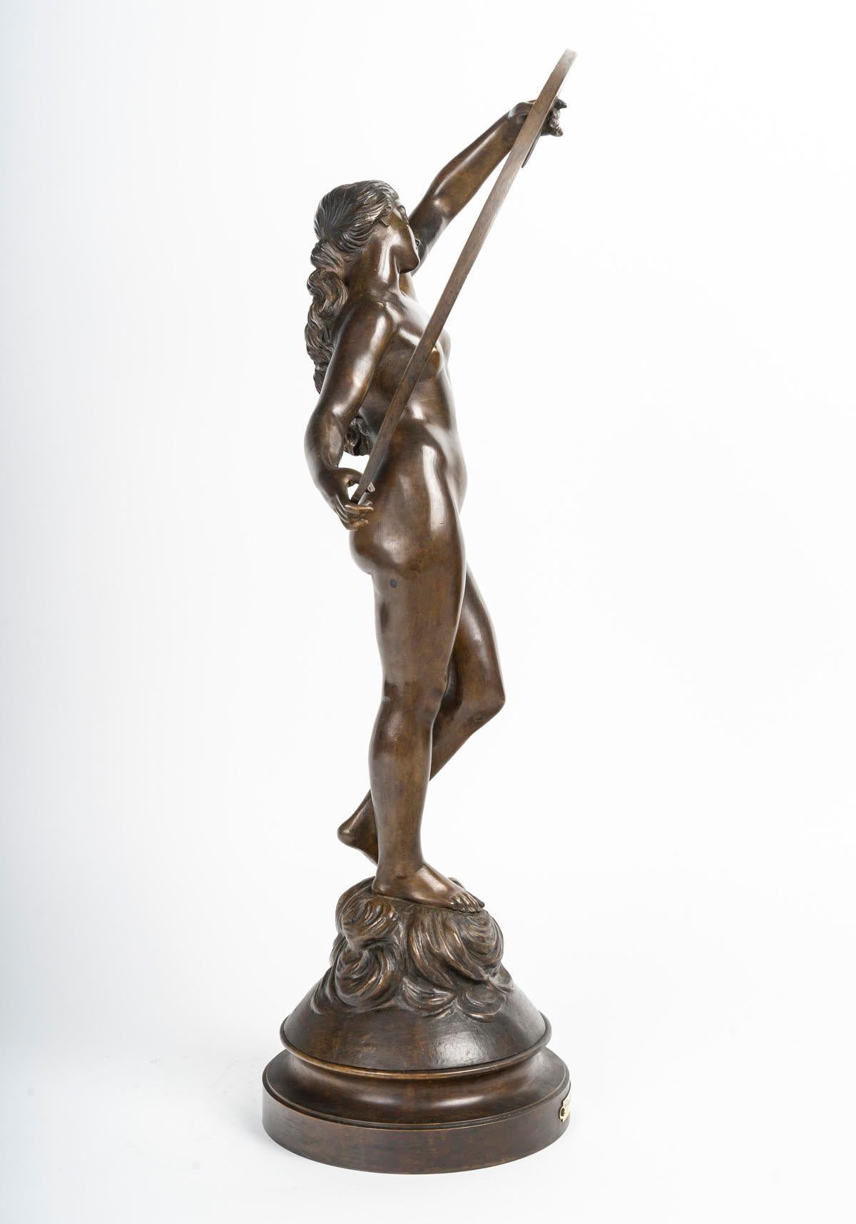 Scultura in bronzo con patina marrone, firmata Dorval, la Notte, XIX secolo. in vendita 2