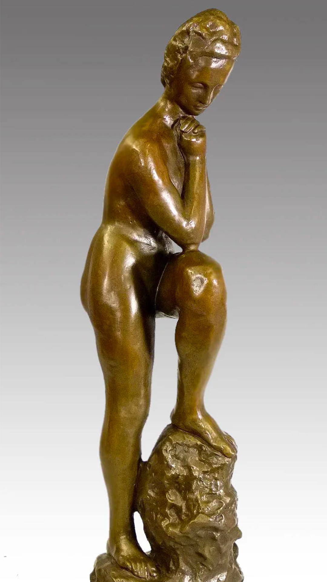 Moderno Scultura in bronzo, Donna nuda, XX secolo in vendita
