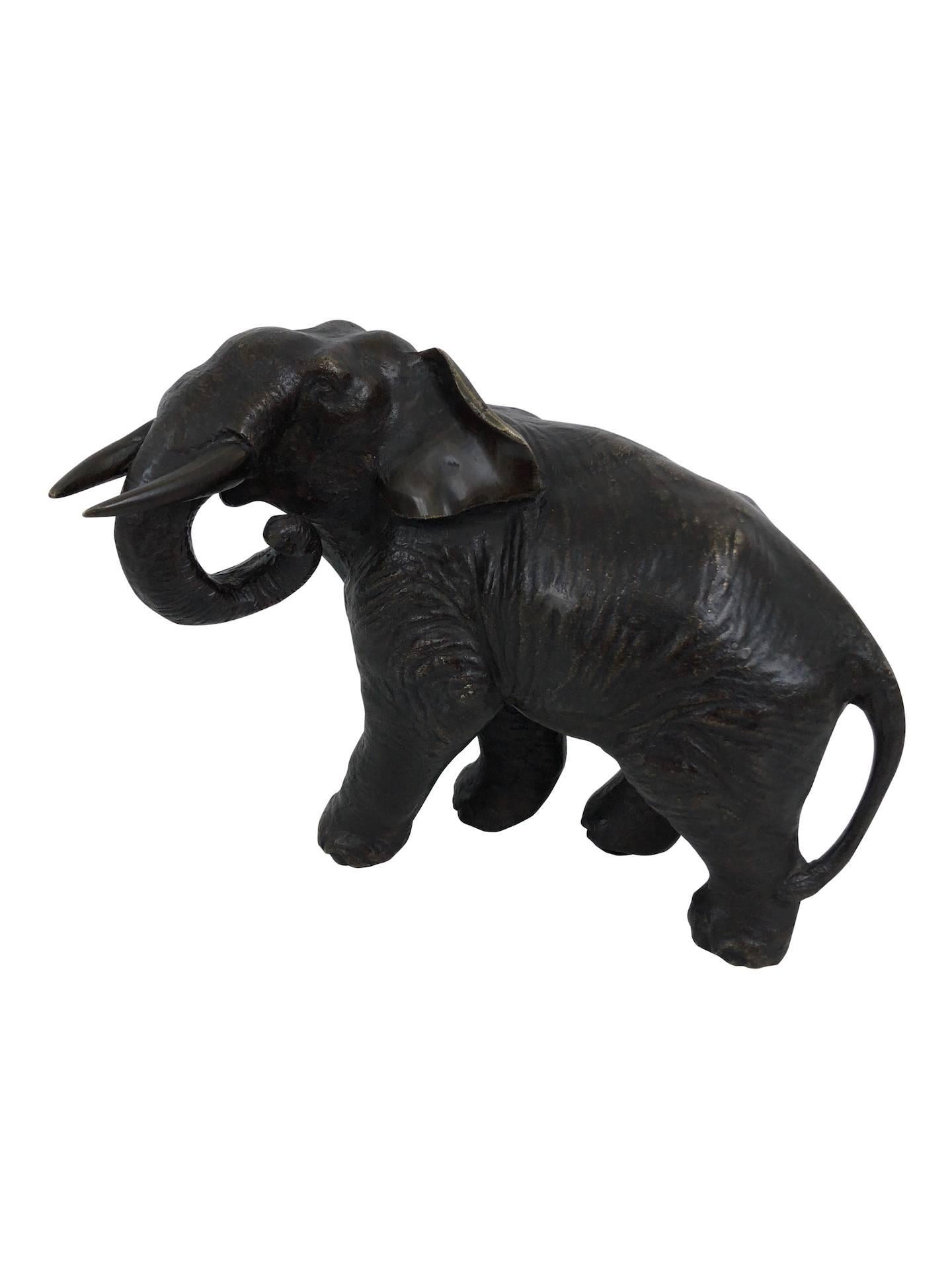 Bronze Sculpture, Elephant, Asia, circa 1900 In Excellent Condition In Ulm, DE