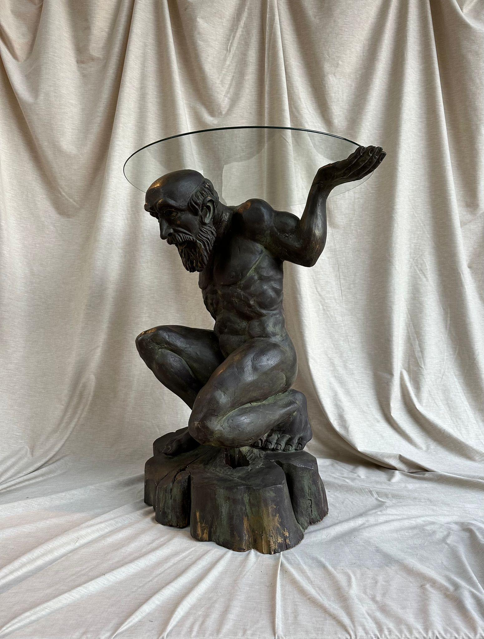 Bronze Sculptured Statue of an Atlas - European Woodwork from 1960's In Good Condition For Sale In Lisboa, PT
