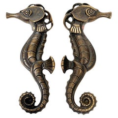 Poignées de porte à pousser et à tirer en bronze en forme d'hippocampe, 1970