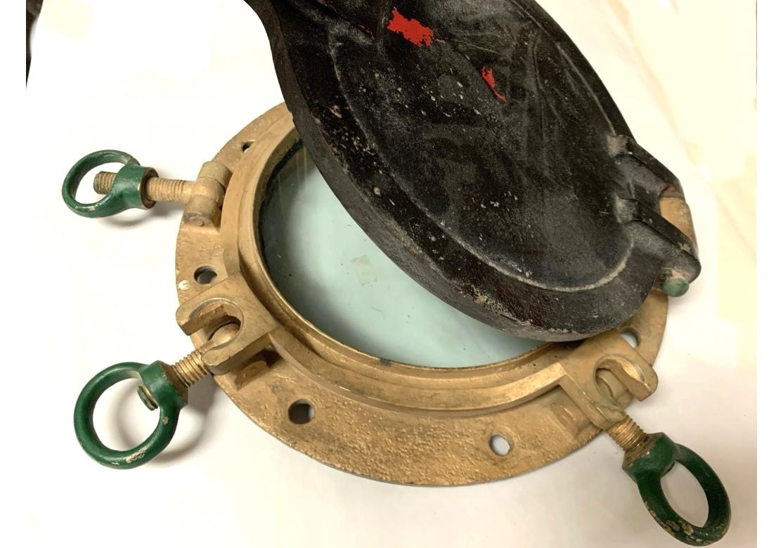 Bronze Ship Porthole With Storm Cover In Distressed Condition For Sale In Bridgeport, CT