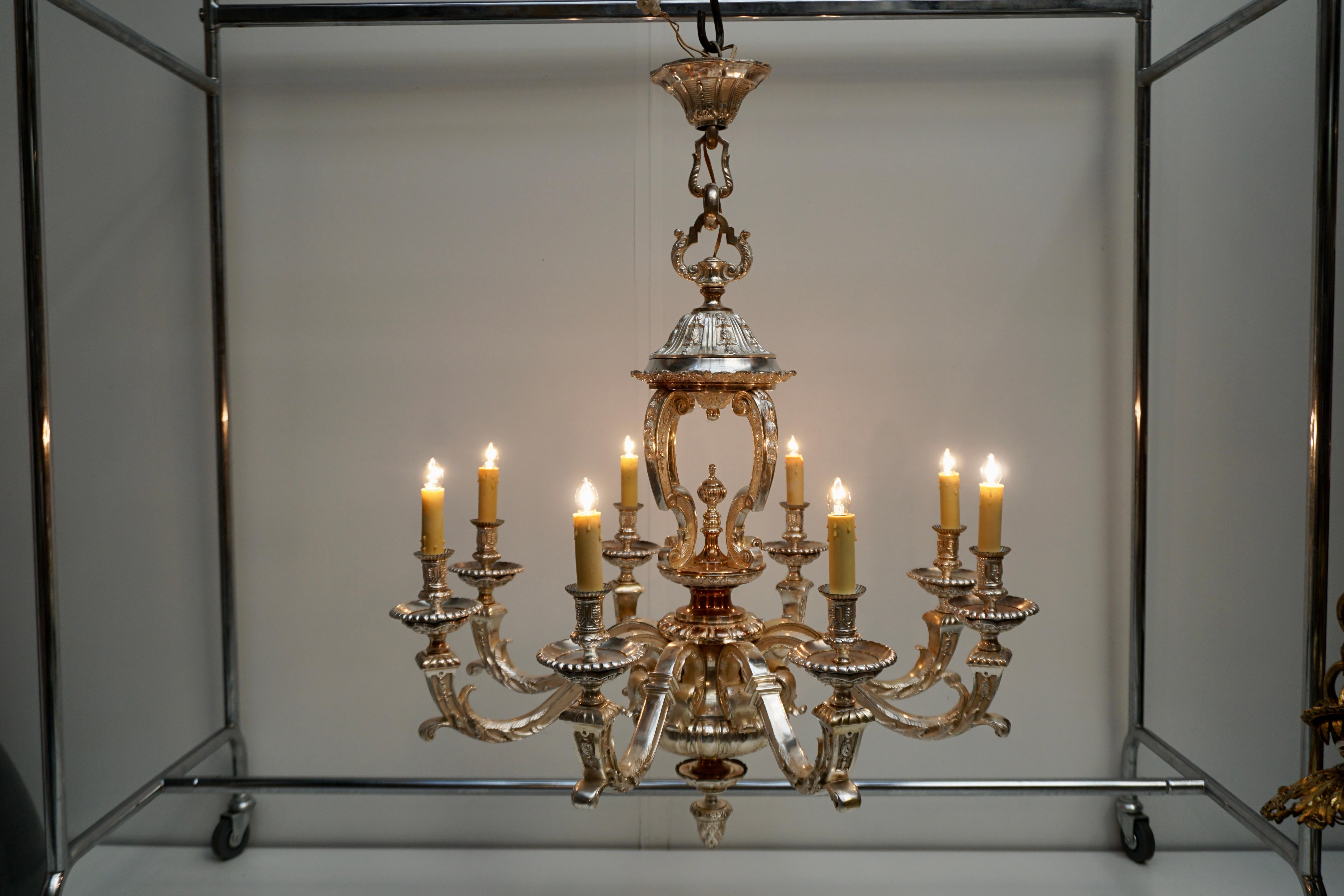 Bronze Silver Plated Mazarin Chandelier In Good Condition For Sale In Antwerp, BE