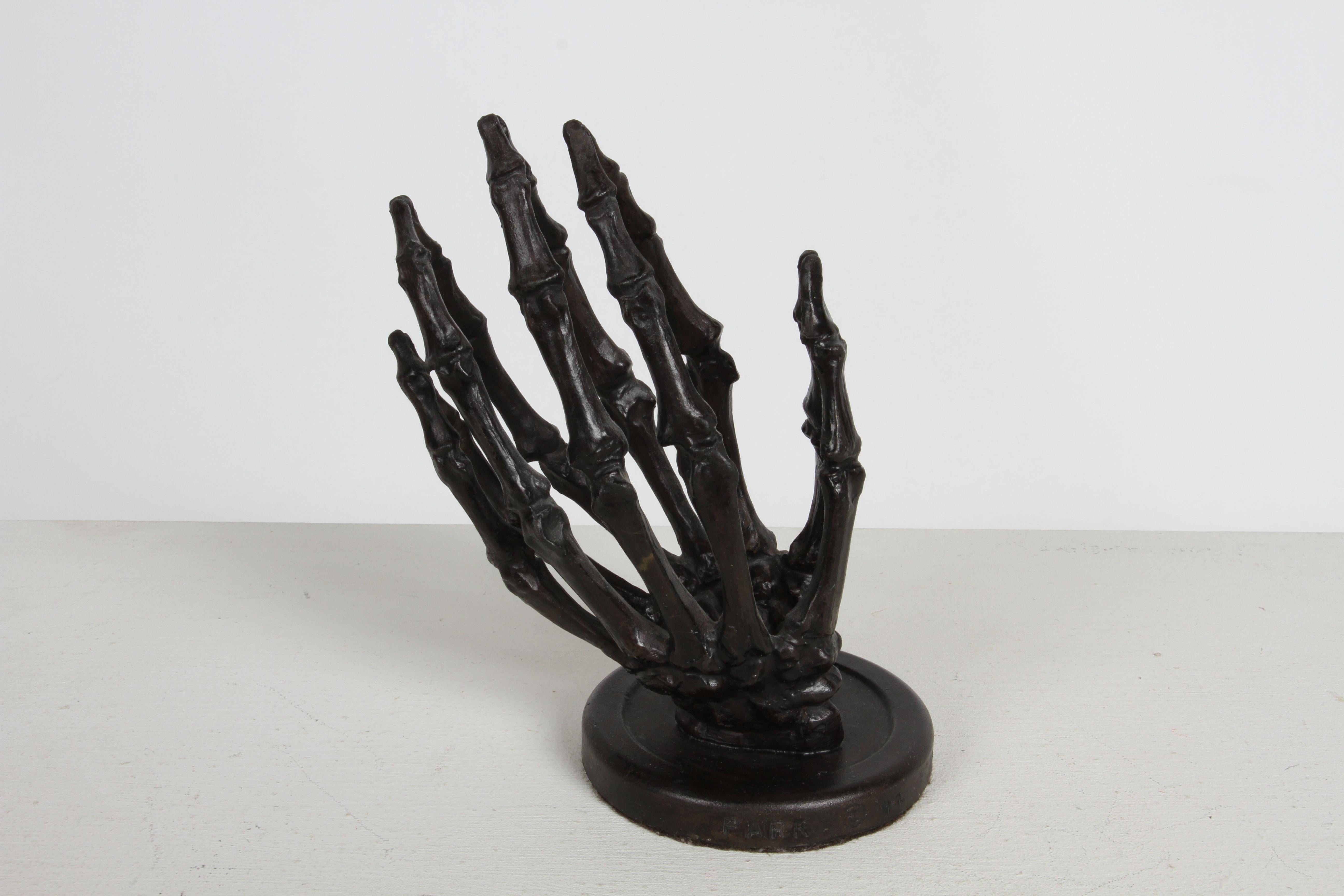 Bronze Skeleton Praying Hands Sculpture - Titled Eternal Hope - Signed Park '92 For Sale 3