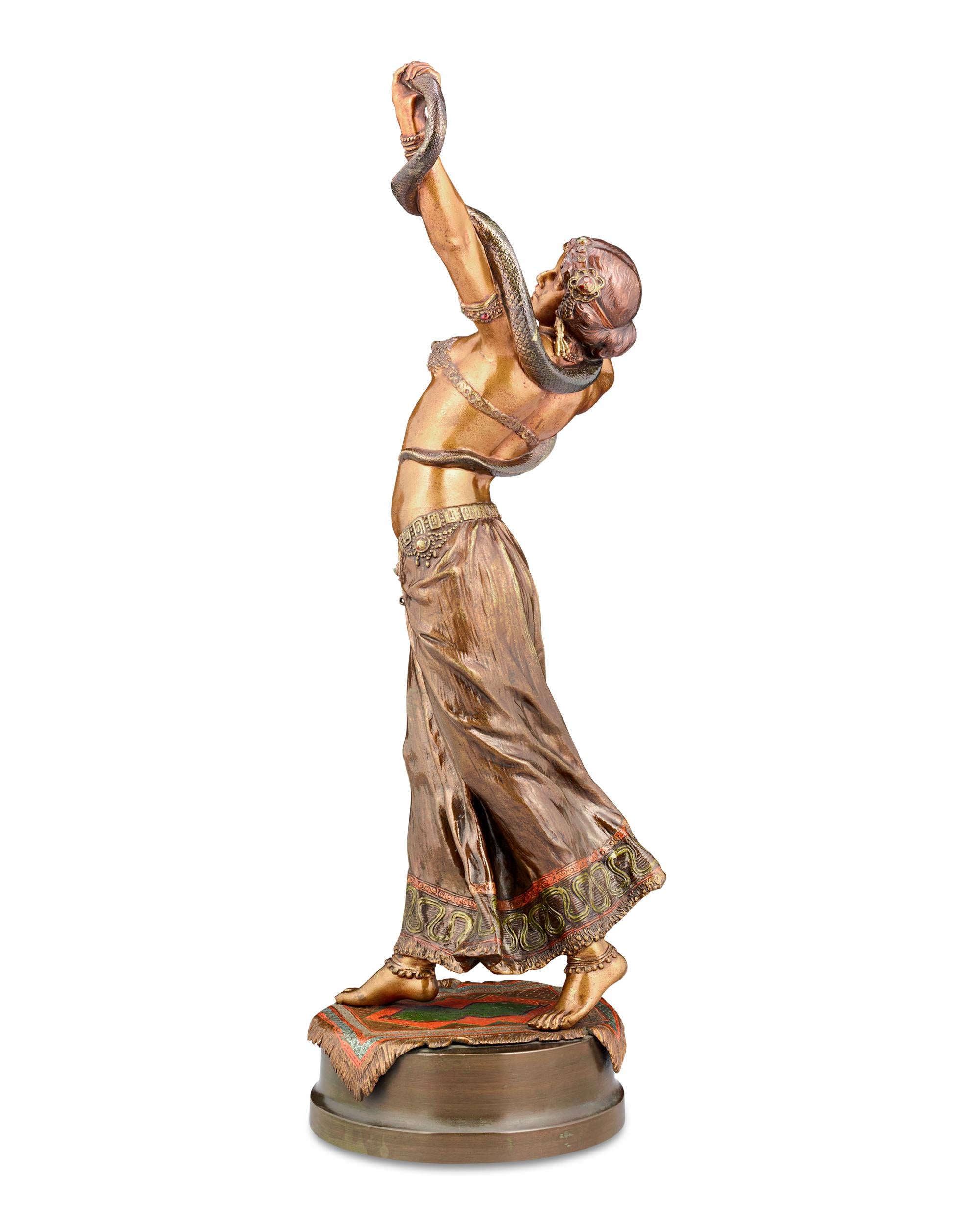 Schlangenbeschwörer aus Bronze von Franz Bergman (Österreichisch) im Angebot