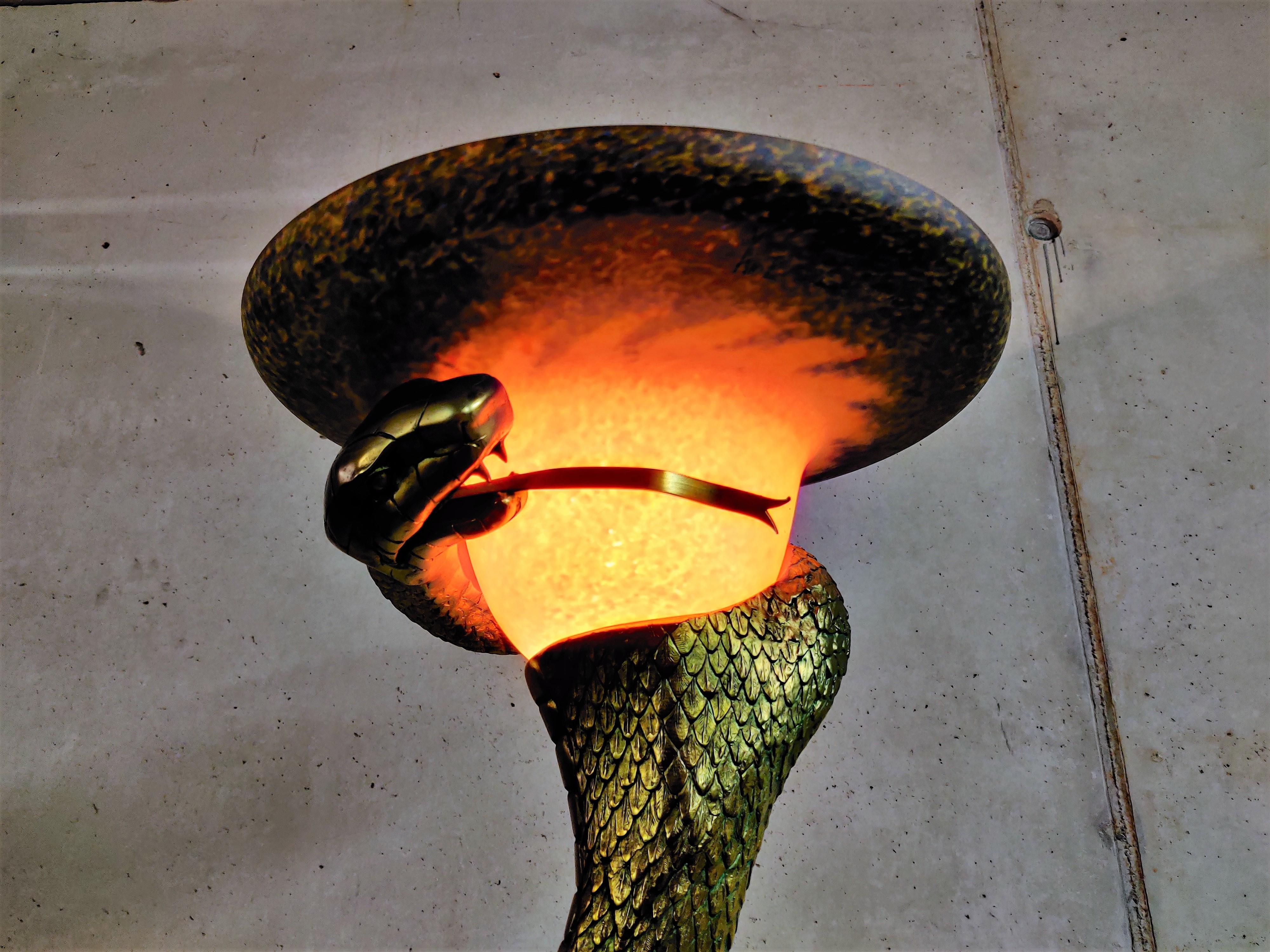 Bronze Snake Floor Lamp after Edgar Brandt, 1960s In Good Condition In Leuven, Vlaams Gewest