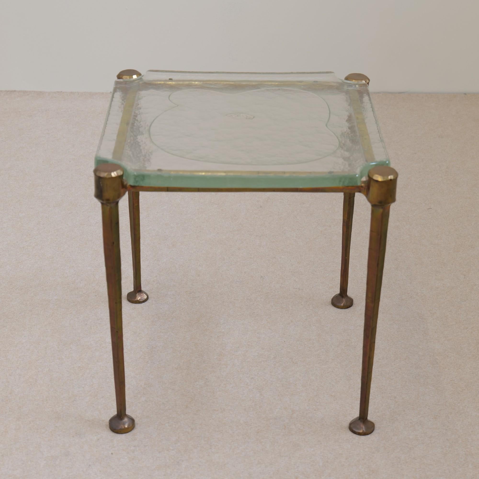 Brutalisme Table carrée Lothar Klute avec verre coulé bleu/vert