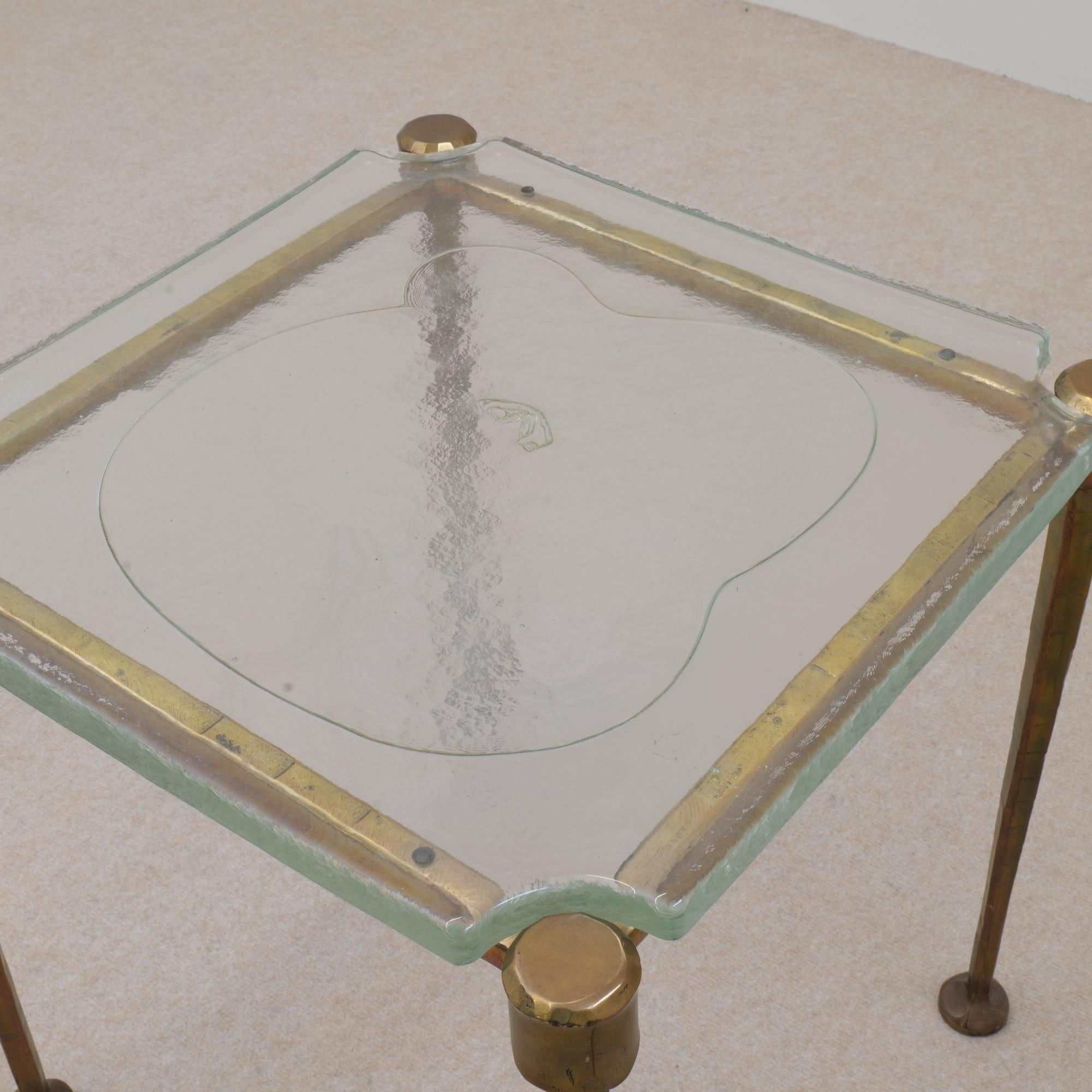 Bronze Table carrée Lothar Klute avec verre coulé bleu/vert