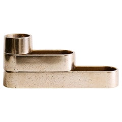 Contemporary Three Stacked, Oblong Golden Bronze Stack Trays by Henry Wilson (Trois plateaux empilés oblongs en bronze doré)