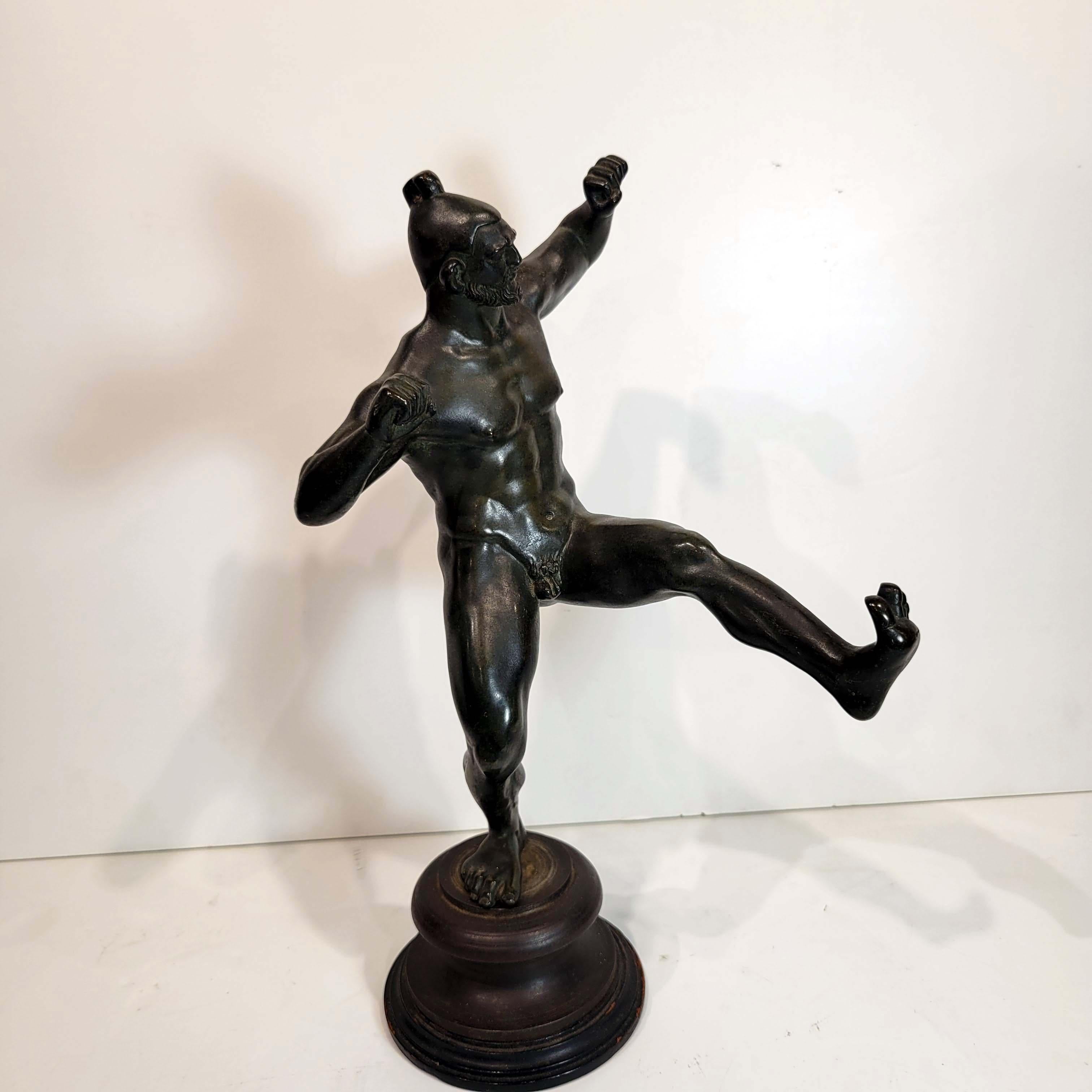 Bronze Statue Depicting a Fighter, Roman Revival 18/19c In Good Condition For Sale In New York, NY