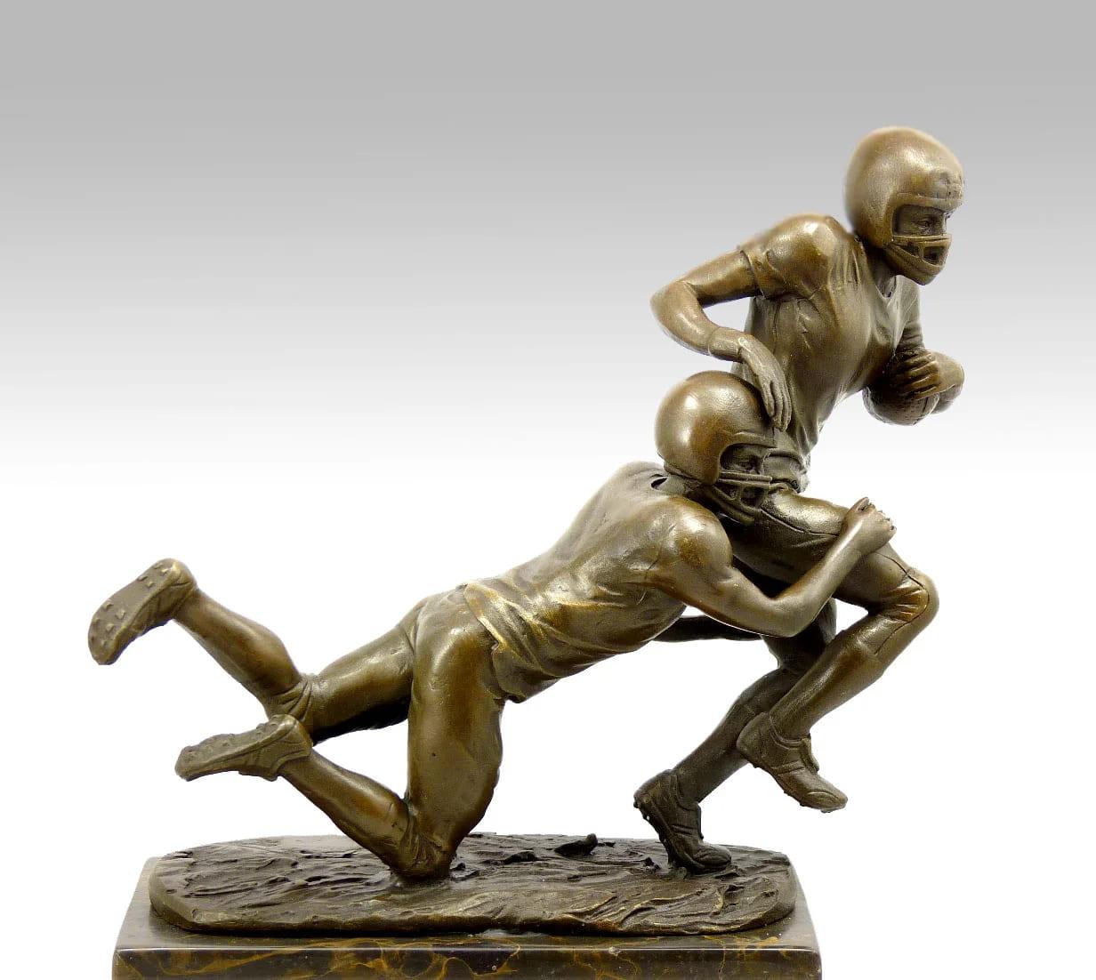 Moderno Statua di bronzo - Giocatore di calcio in vendita