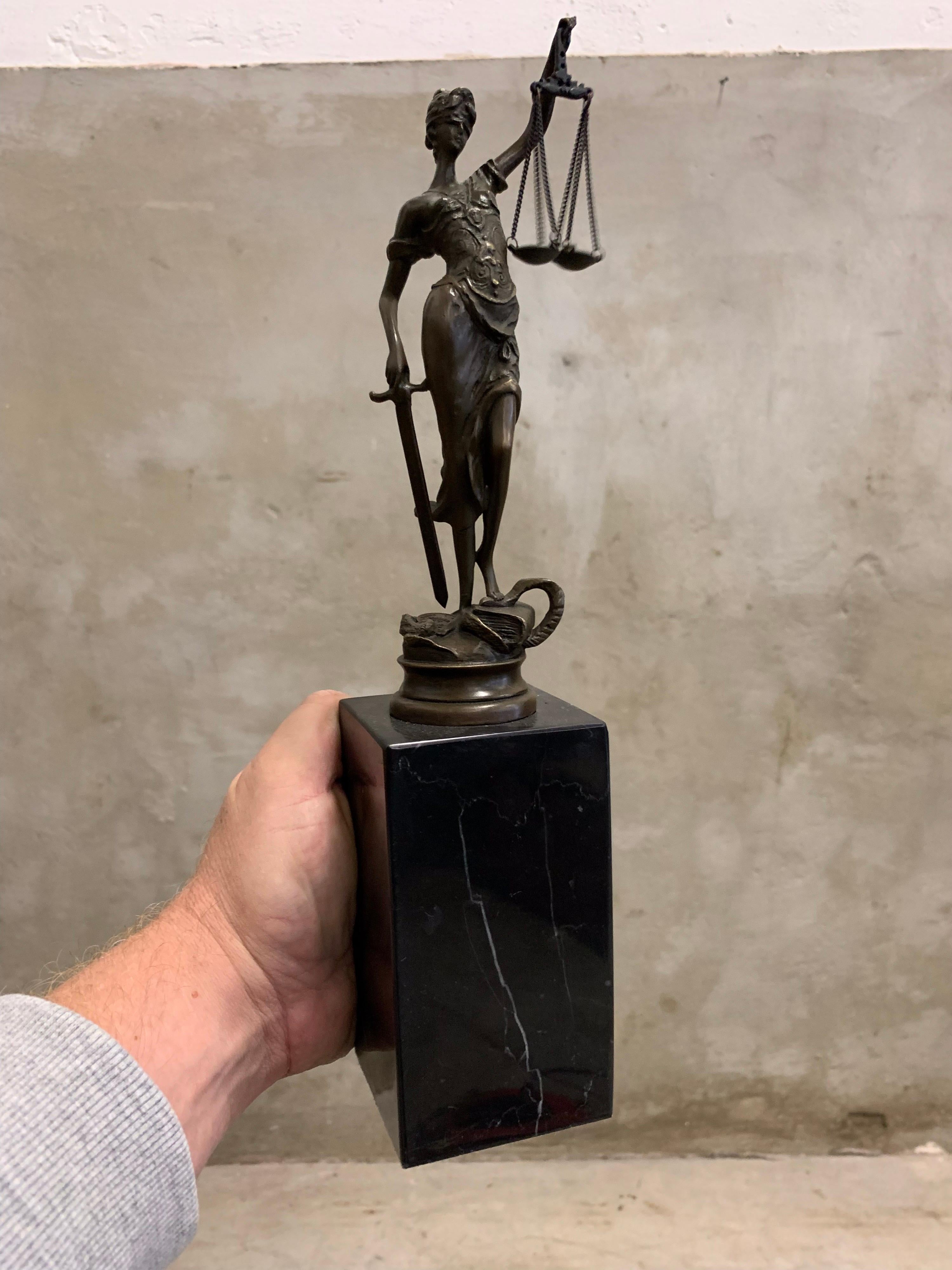 Bronze Statue Lady Justice, Marble Pedestal Alois Mayer In Excellent Condition In Hoogeveen, NL