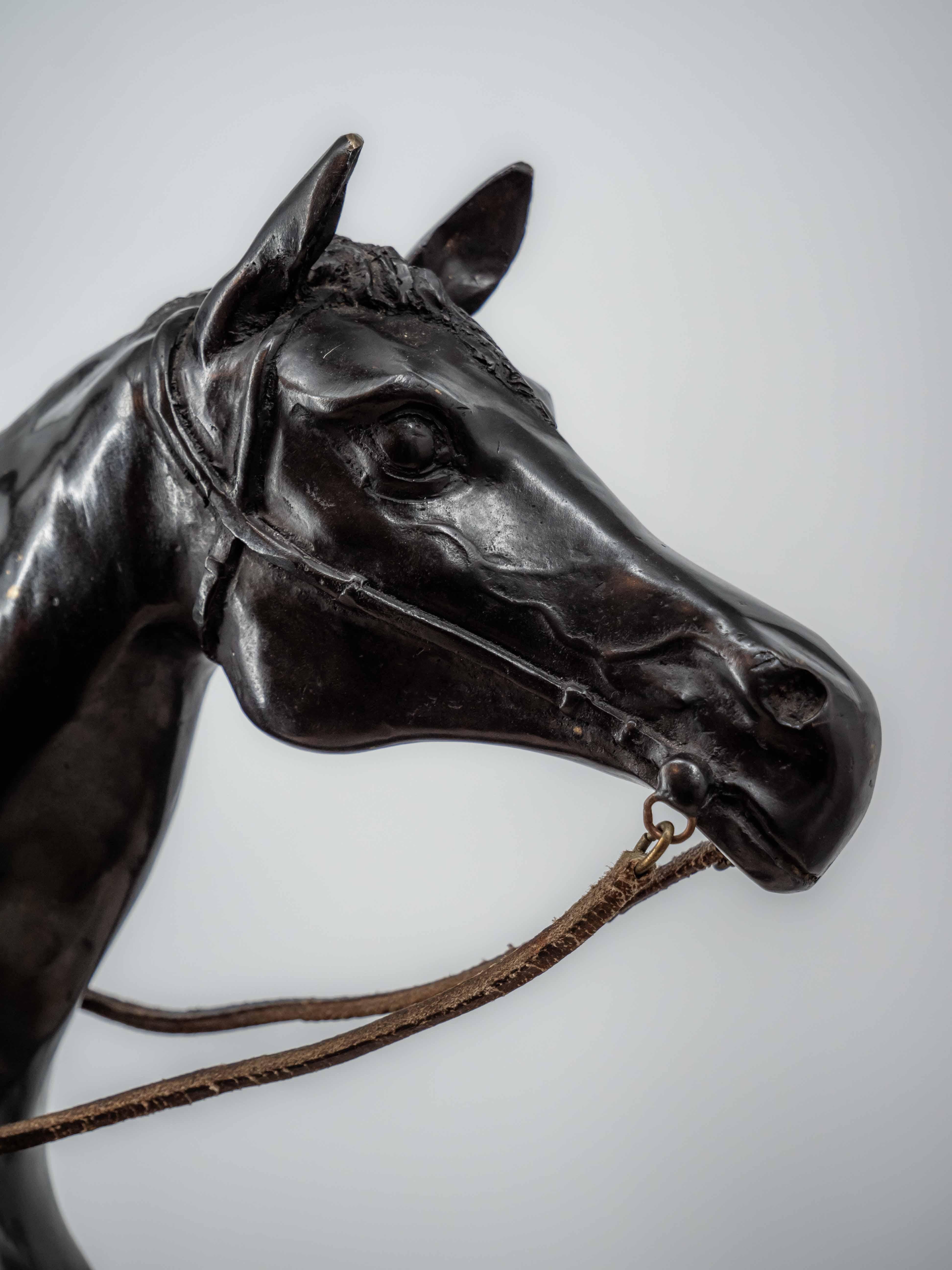Bronze statue of a jockey on a horse sign Valton For Sale 1