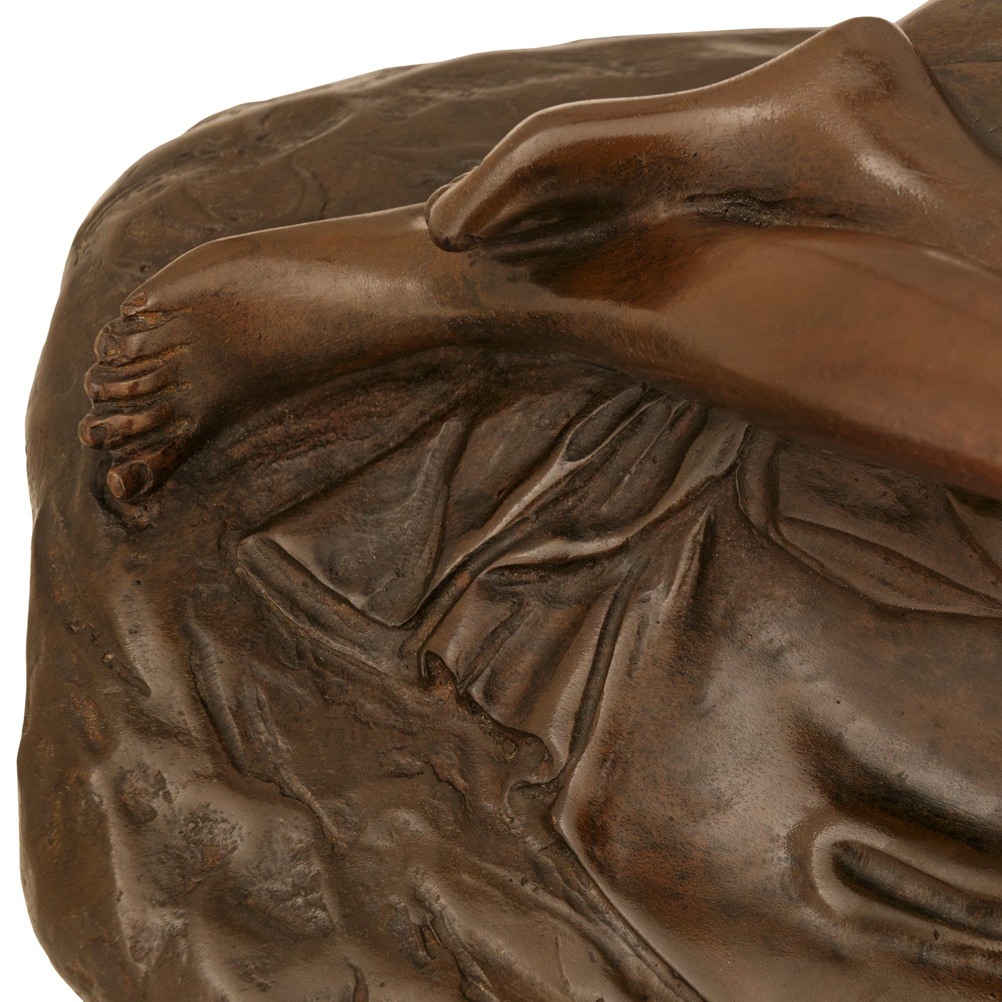 Statue en bronze de Bacchus et Ariane signée Vavasseur et par la Fonderie Pradier en vente 4