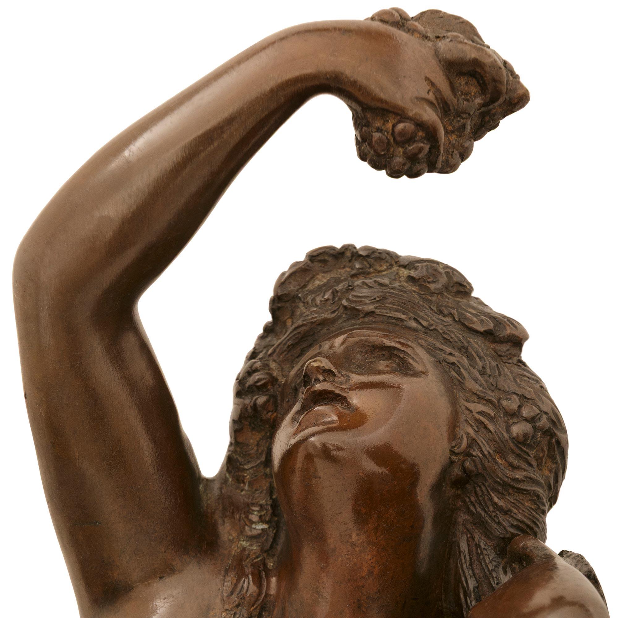 Statue en bronze de Bacchus et Ariane signée Vavasseur et par la Fonderie Pradier en vente 2