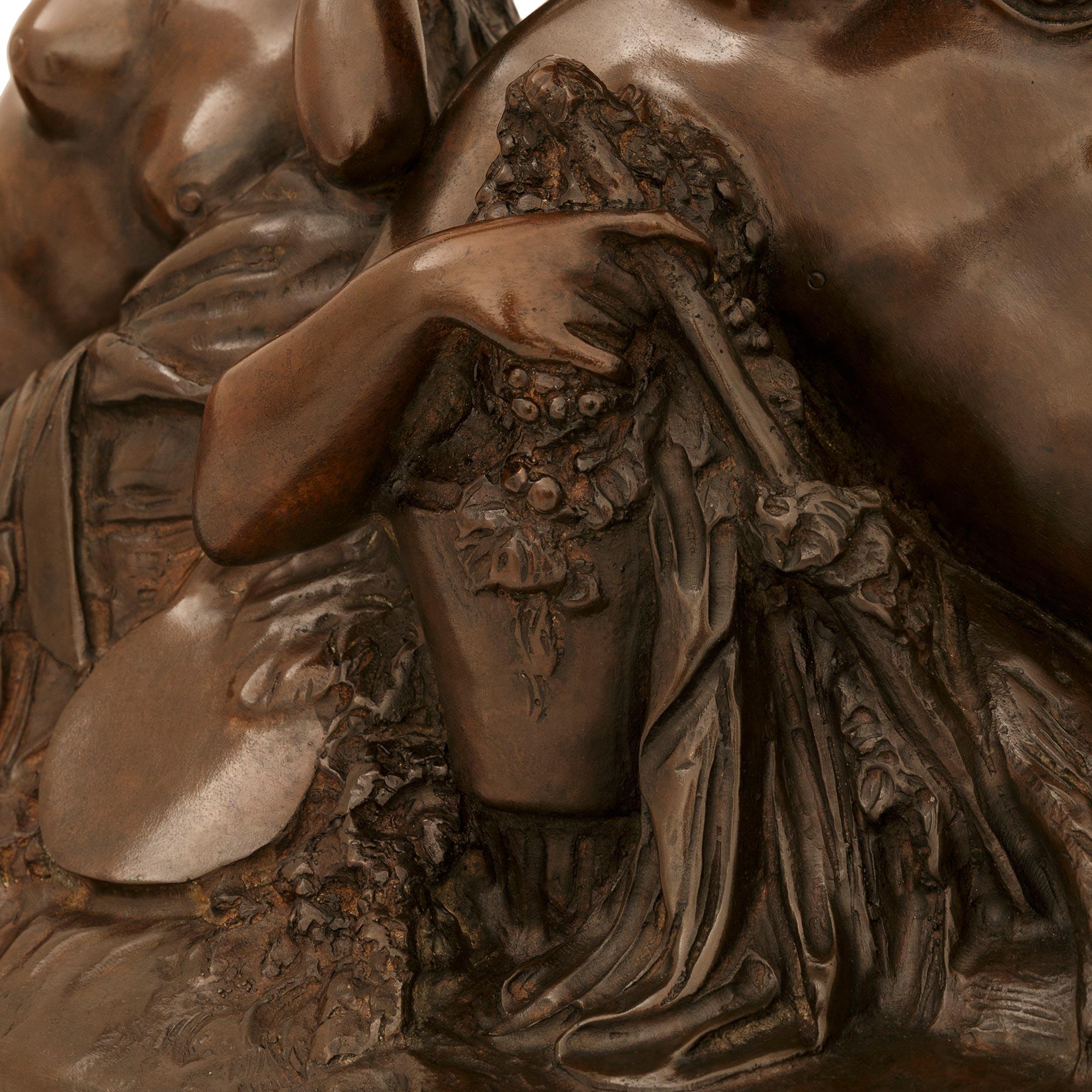 Statue en bronze de Bacchus et Ariane signée Vavasseur et par la Fonderie Pradier en vente 3