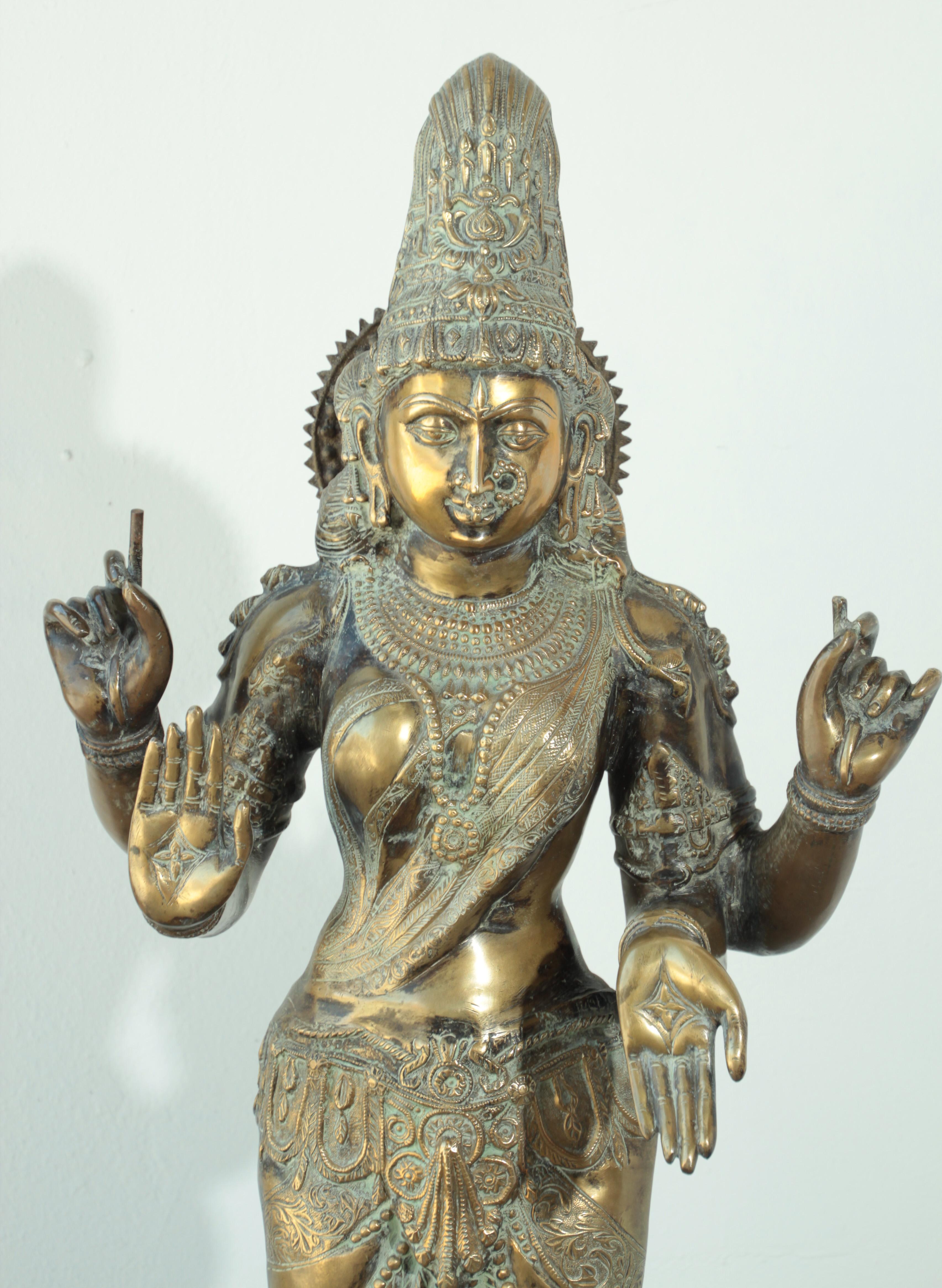 Statue indienne en bronze de Shiva Nataraja
