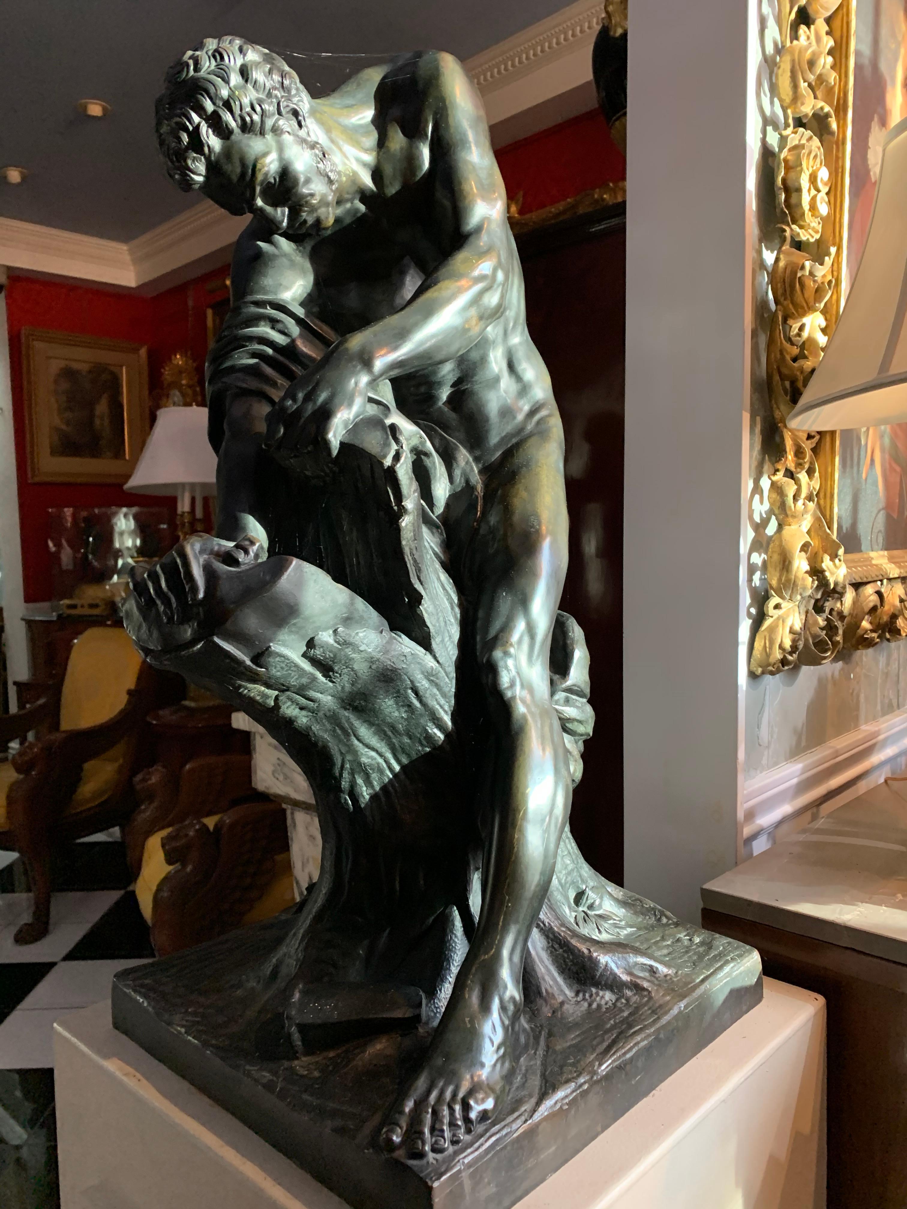 Statua di bronzo del lottatore greco-romano Milo di Crotone dopo Dumont in vendita 3