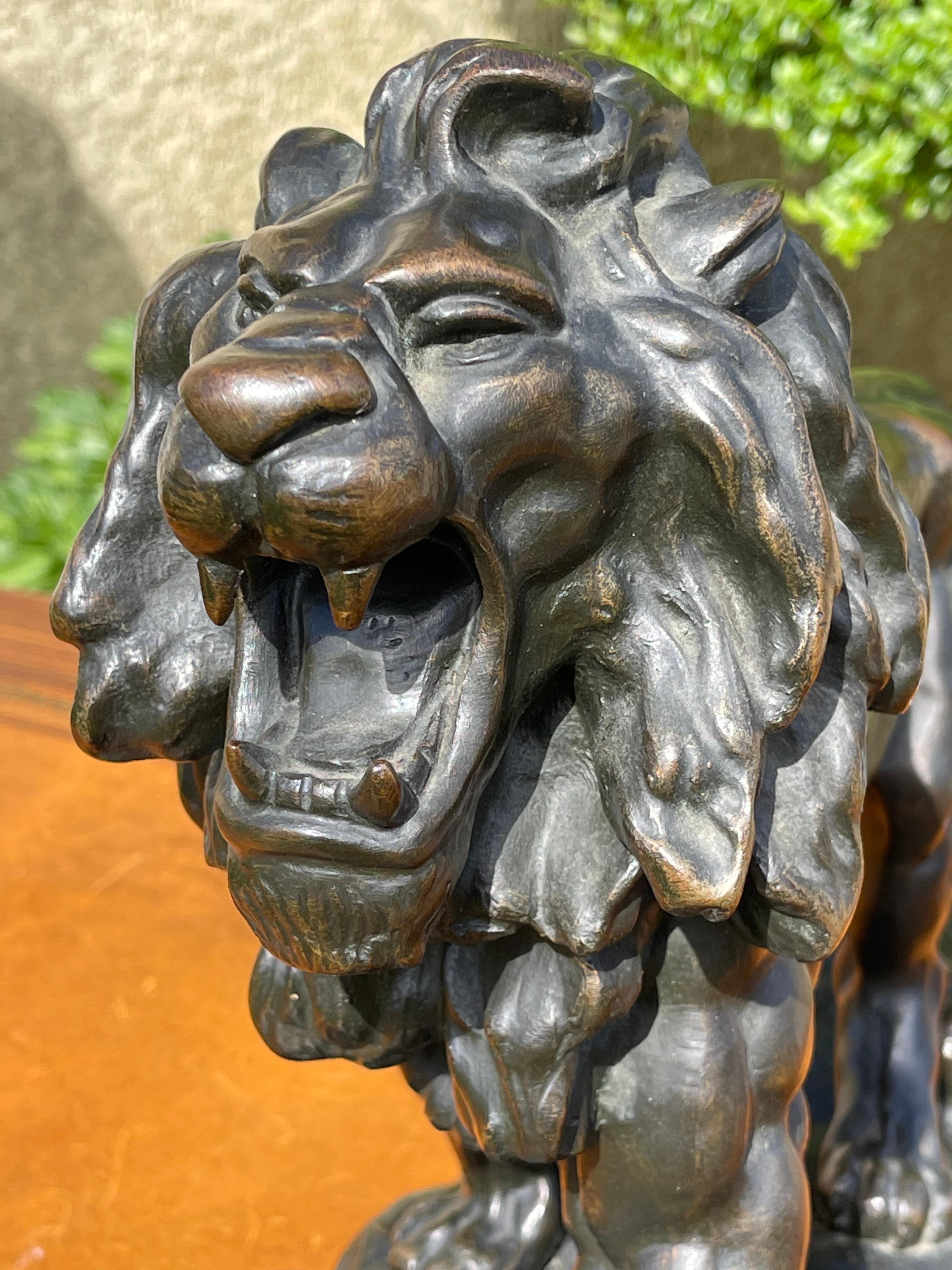 Bronze Statue, Roaring Lion, 19th Century For Sale 3