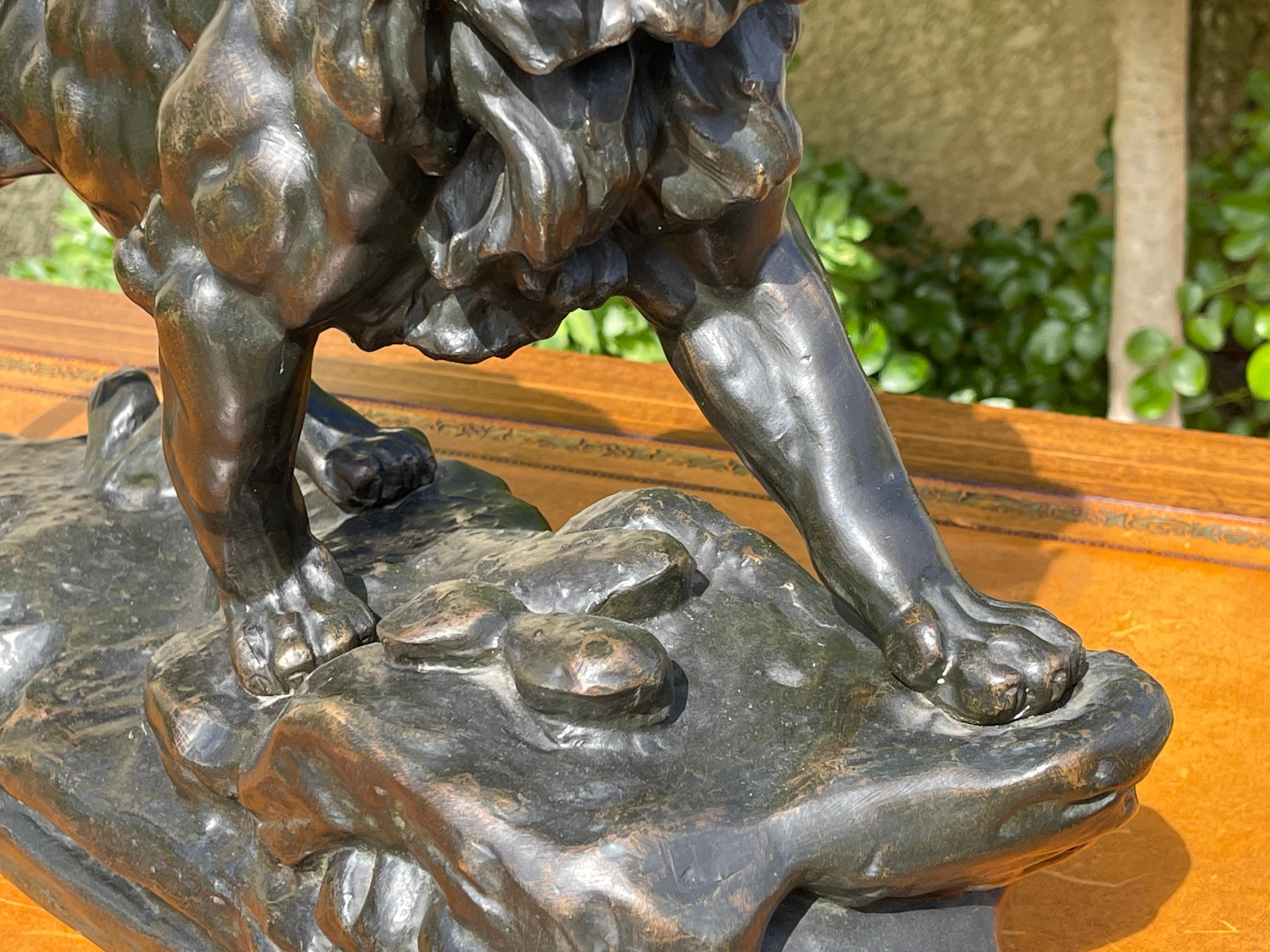 bronze lion sculpture