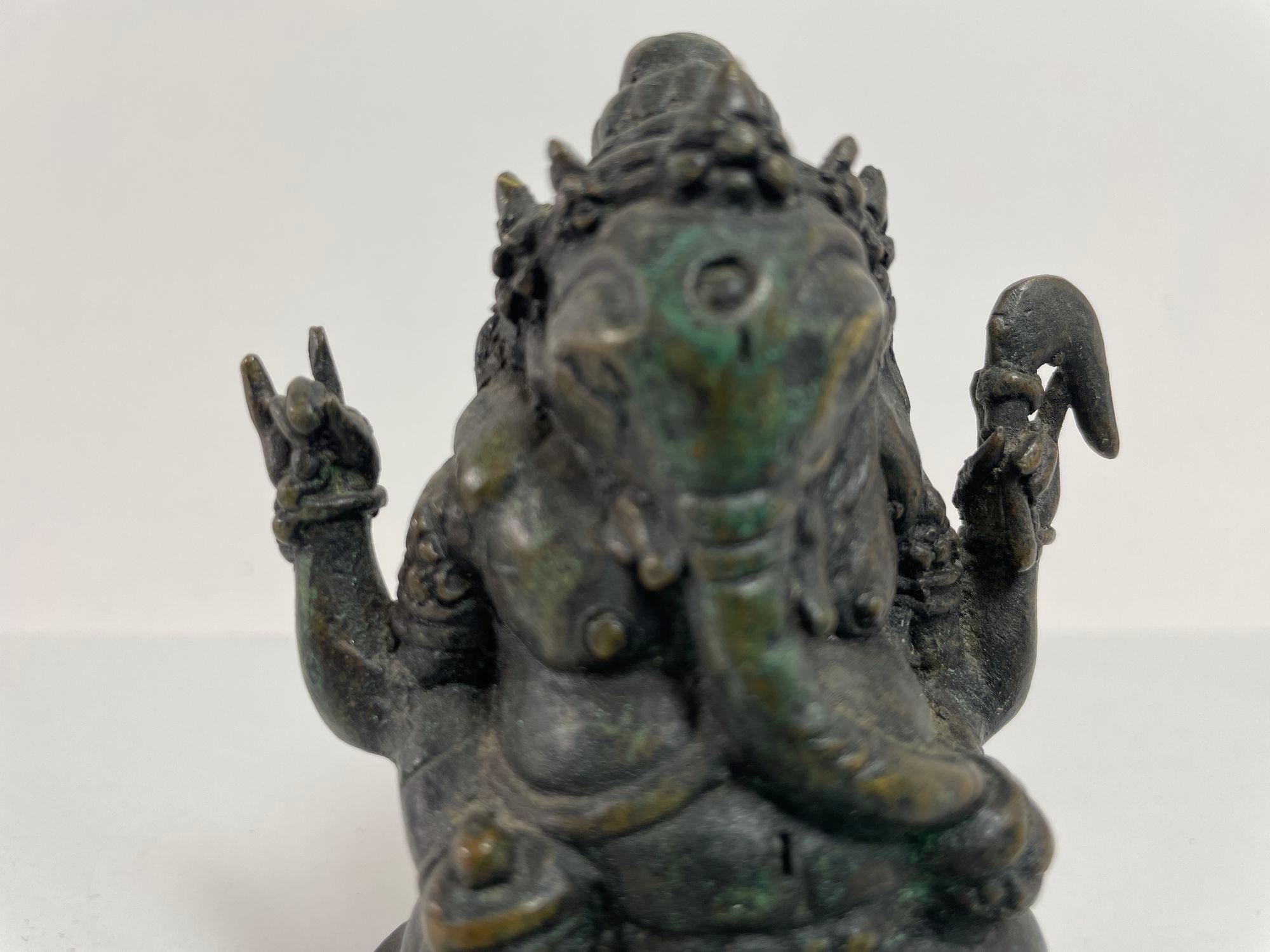 Bronze Statue Sculpture of Ganesh Indian or Nepalese Bronze Hindu Statue For Sale 4