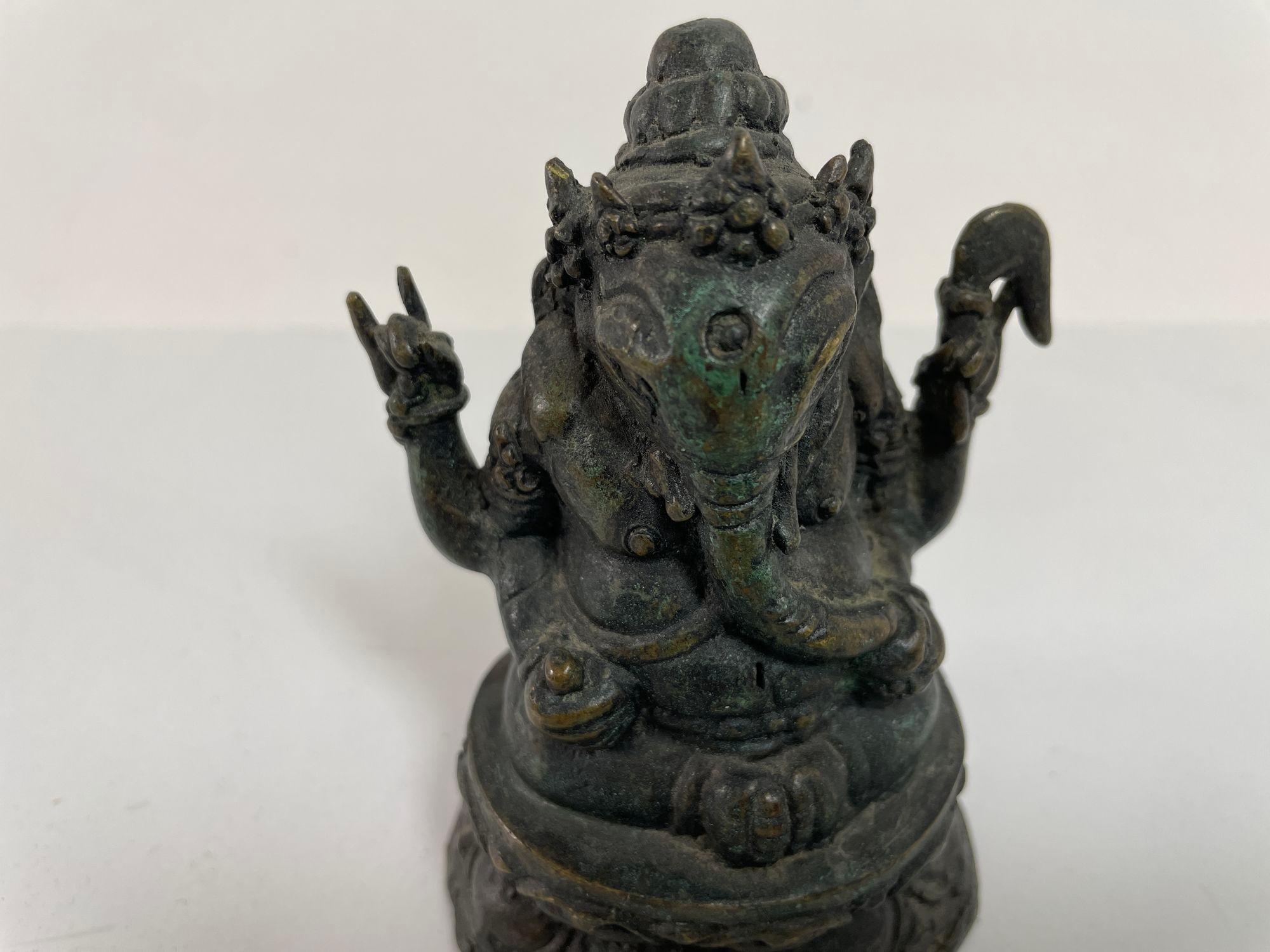 Bronze Statue Sculpture of Ganesh Indian or Nepalese Bronze Hindu Statue For Sale 5