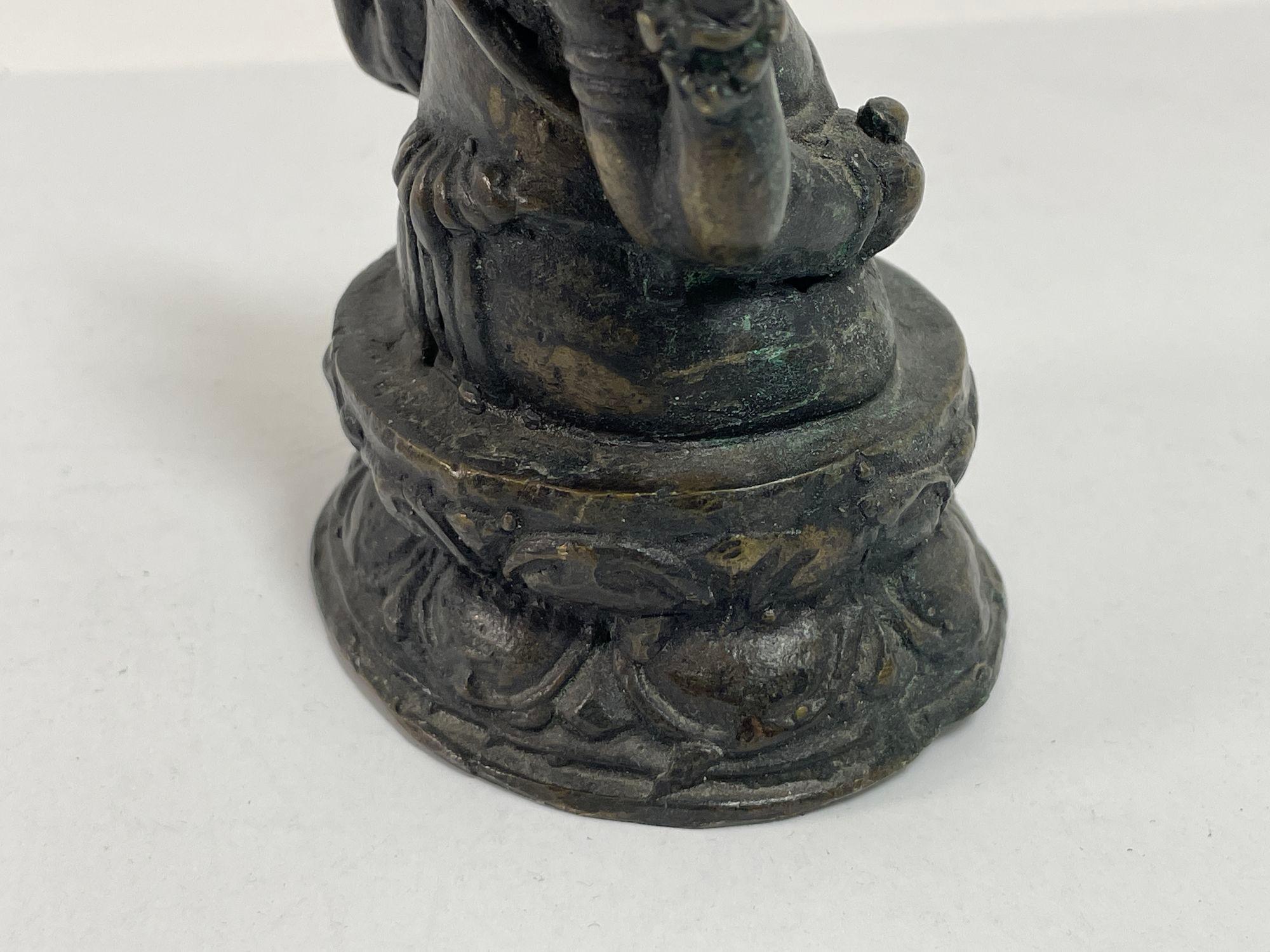 Bronze Statue Sculpture of Ganesh Indian or Nepalese Bronze Hindu Statue For Sale 10