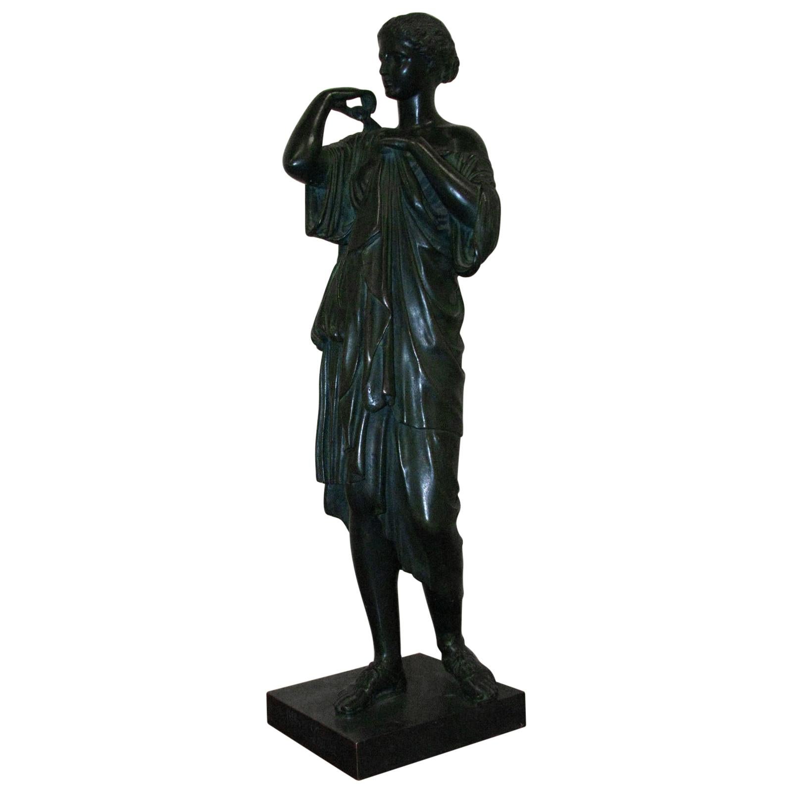 Bronze Statue Woman in Antique Clothes, 20th Century For Sale at 1stDibs antique bronze statue
