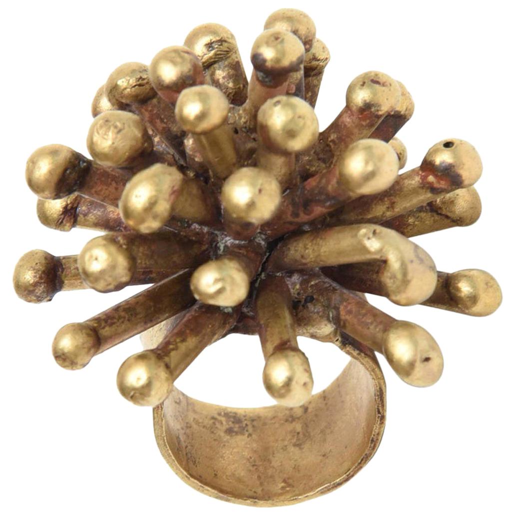 Bronze Studio Sputnik Starburst Skulpturaler Ring, Pal Kepenes zugeschrieben Bronze im Angebot