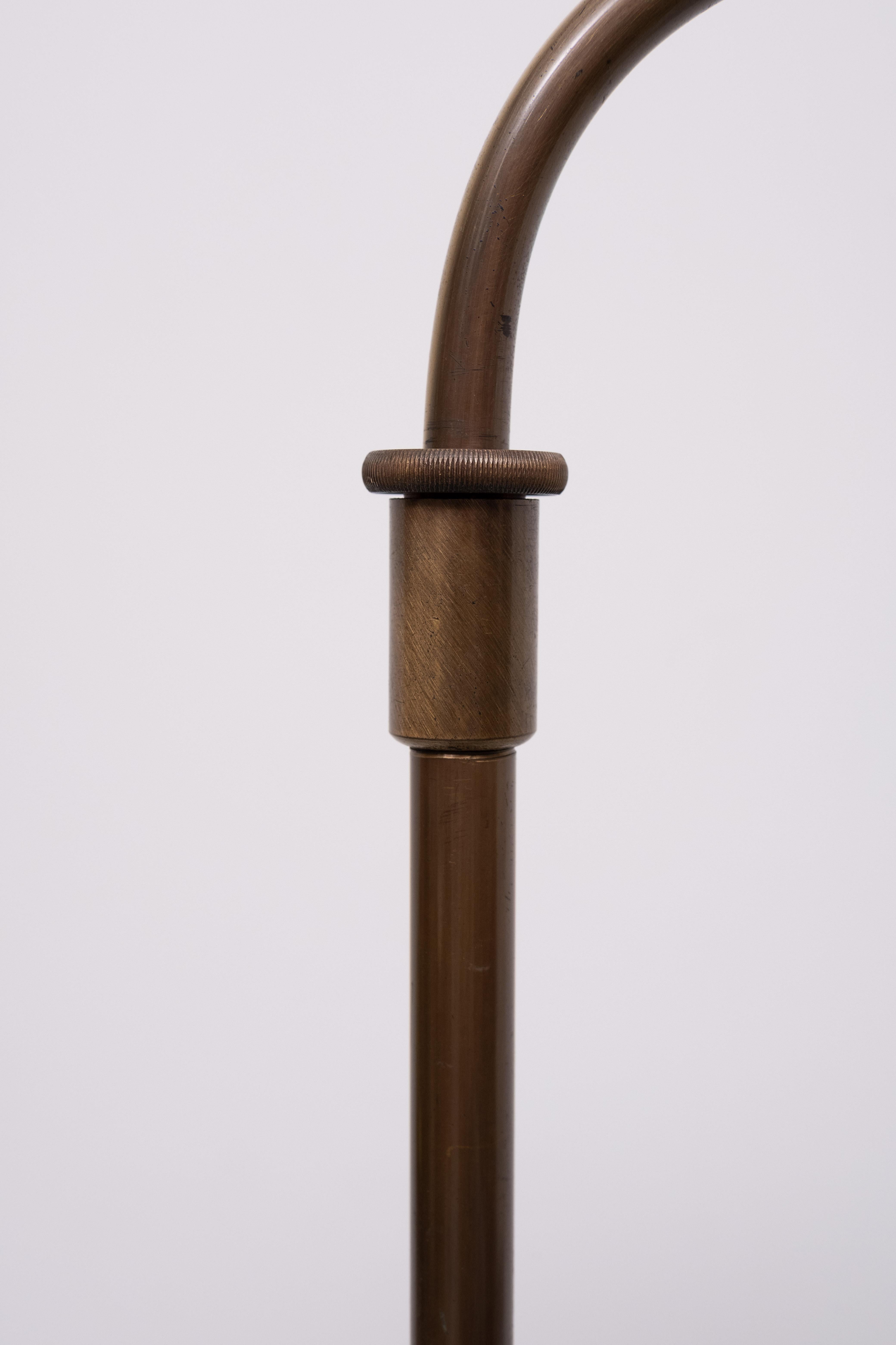 Bronze Schwenkarm Stehleuchte 1970er Jahre Deutschland im Angebot 2