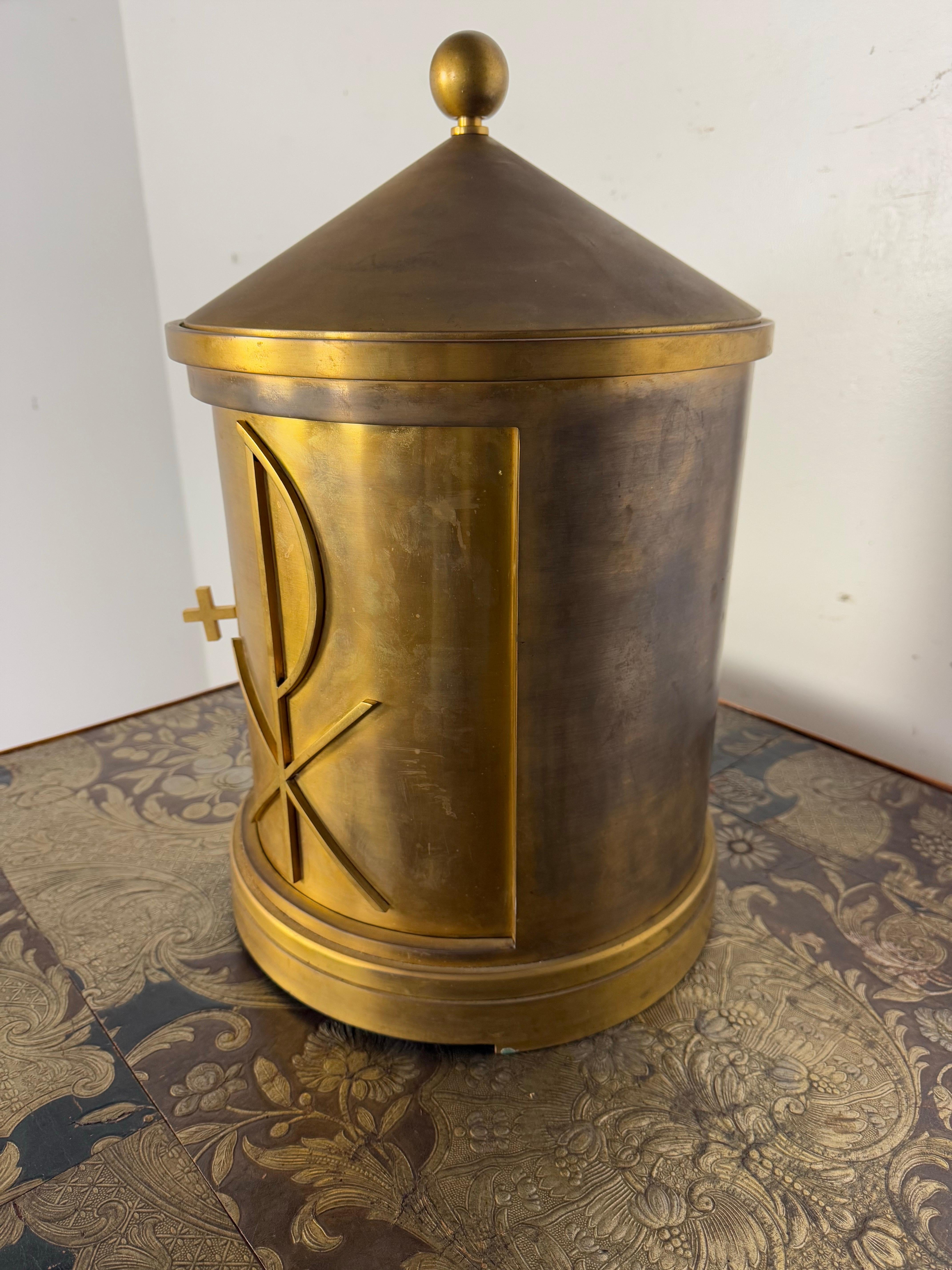 Bronze Tabernacle en bronze fabriqué par Cheret Ateliers d'Art Liturgique en vente