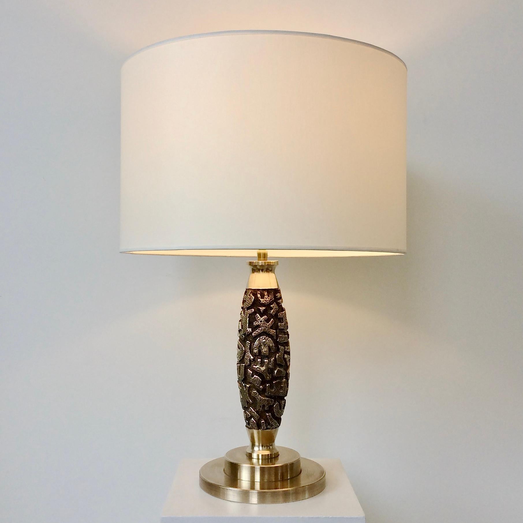 Mid-Century Modern Bronze Table Lamp by Luciano Frigerio, circa 1970, Italy For Sale