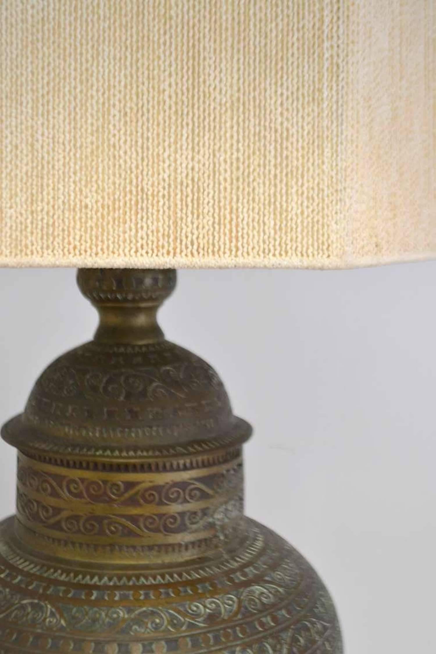 Bronze Table Lamp In Good Condition For Sale In West Palm Beach, FL