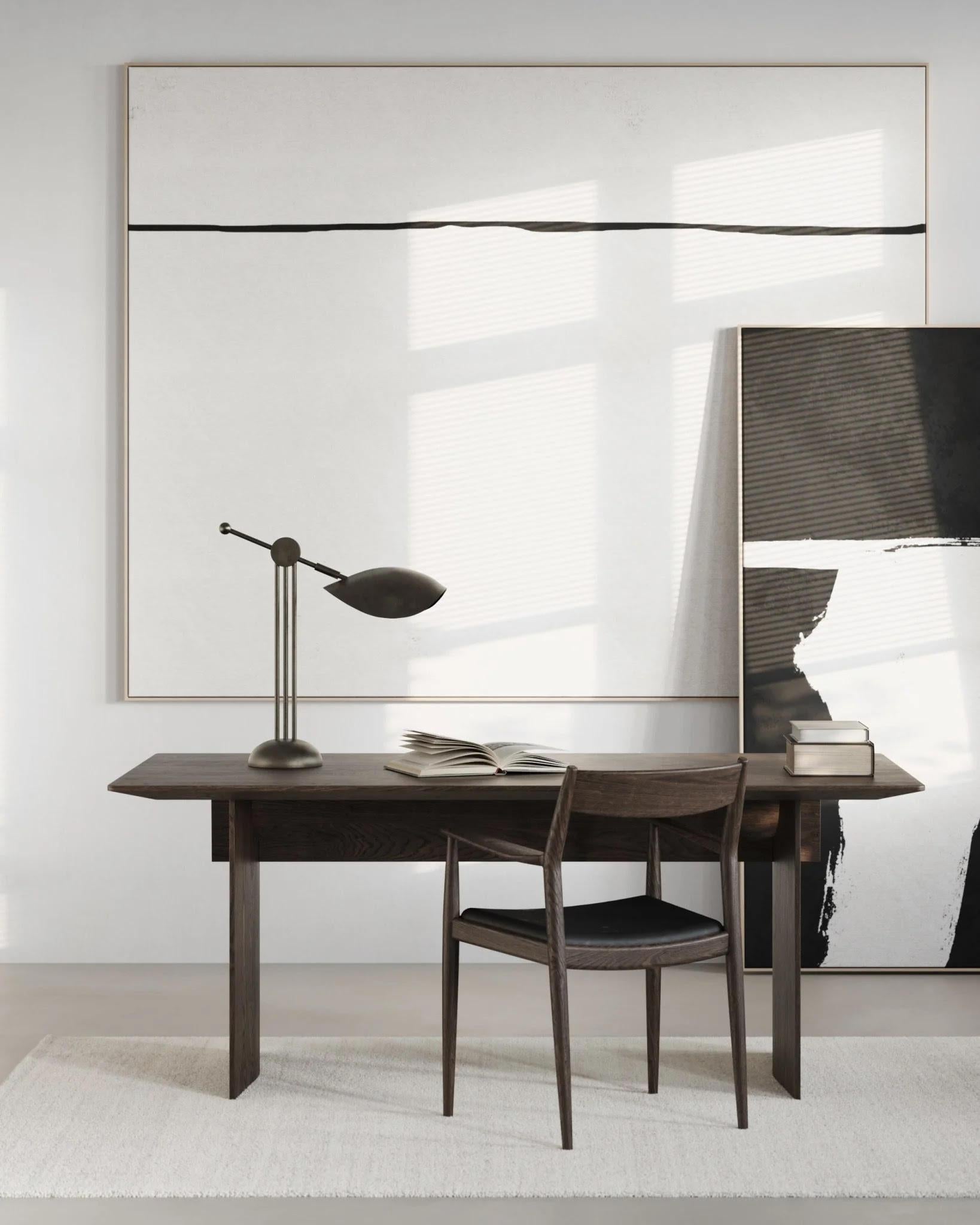Bronze Table Lamp in the Style of the 1960s, a Contemporary Work. For Sale 3