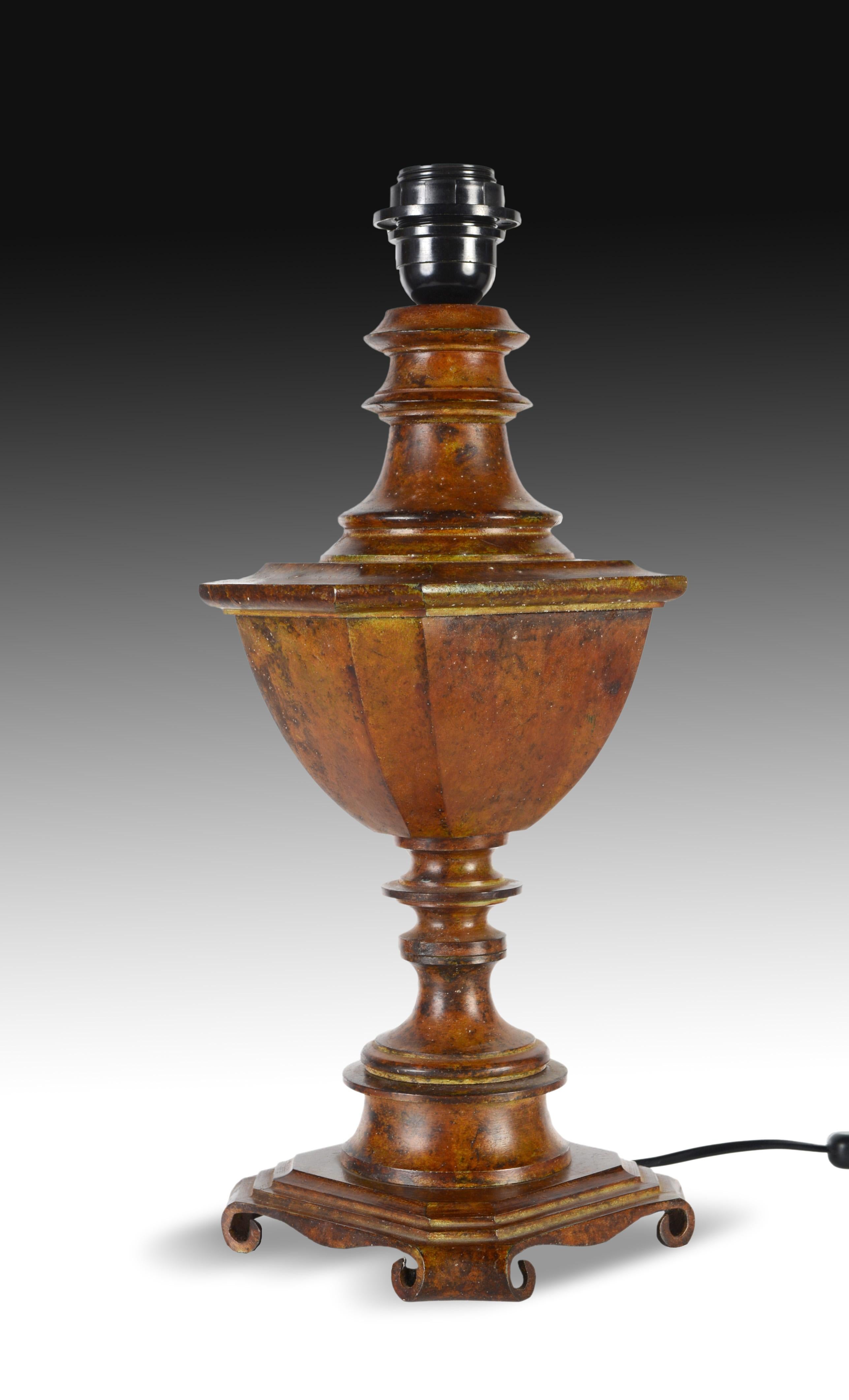 Bronze Table Lamp, Shade Not Included In Good Condition For Sale In Madrid, ES